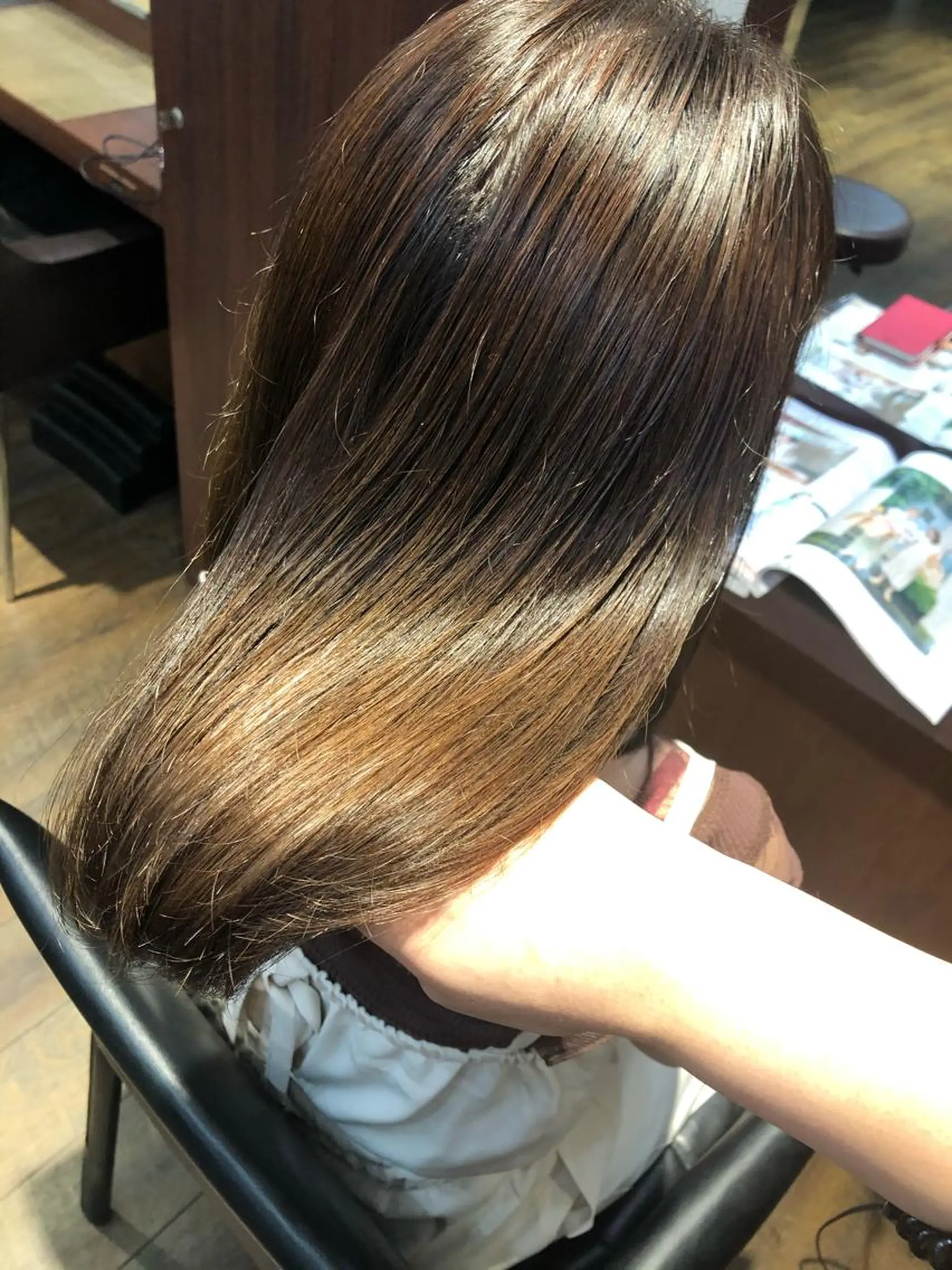 ミディアム TotalBeautysalonCURE所属・CURE 朱梨のマツエク・マツパデザイン