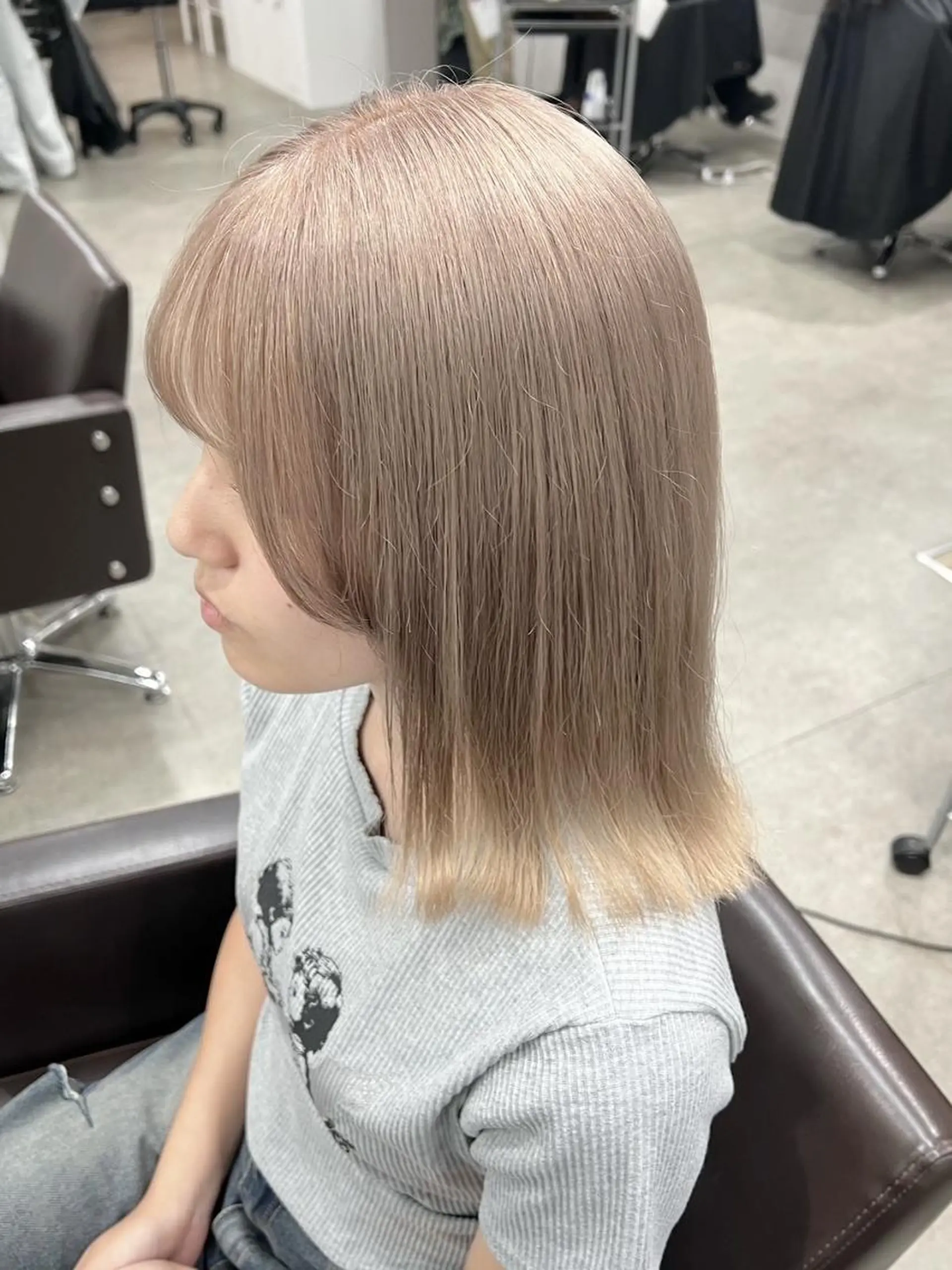 ミディアム カラー ブリーチ ダブルカラー ヘアカラー トリートメント ✨【公式】 juhl.横浜✨のヘアスタイル