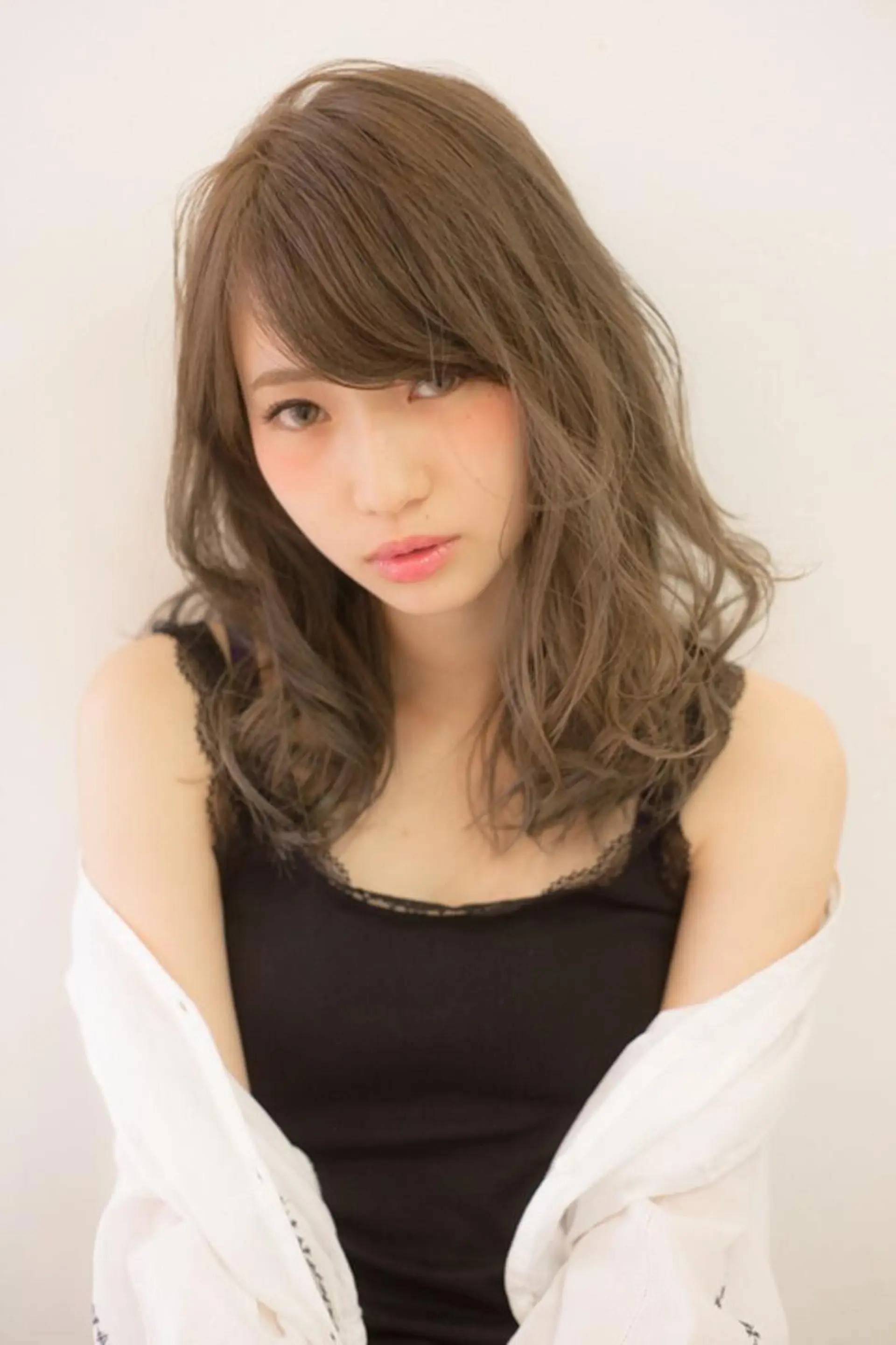 ミディアム ヘアカラー 香川 裕基のヘアスタイル