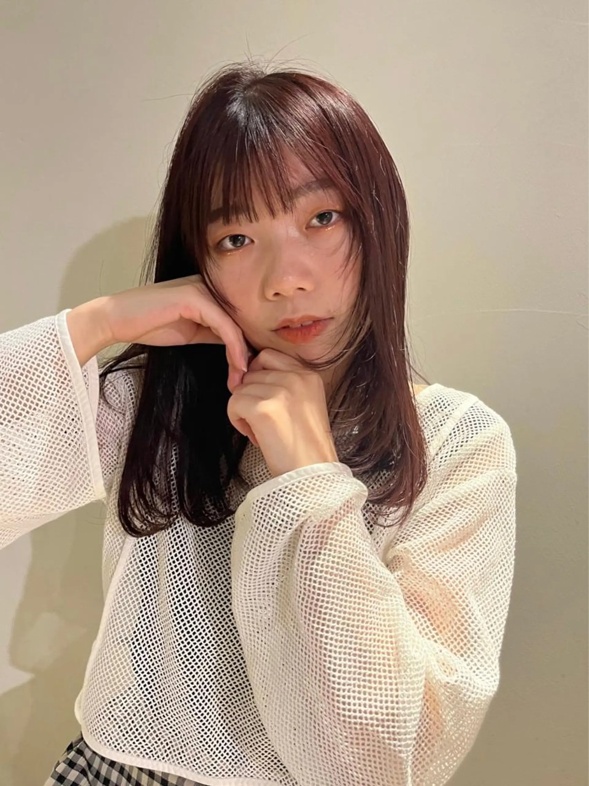 ミディアム カラー ブリーチ ブラウンカラー ブリーチなしカラー ピンクカラー ピンクブラウン カット ヘアカラー トリートメント えんぐちとも／透明感 カラー／博多ボブのヘアスタイル