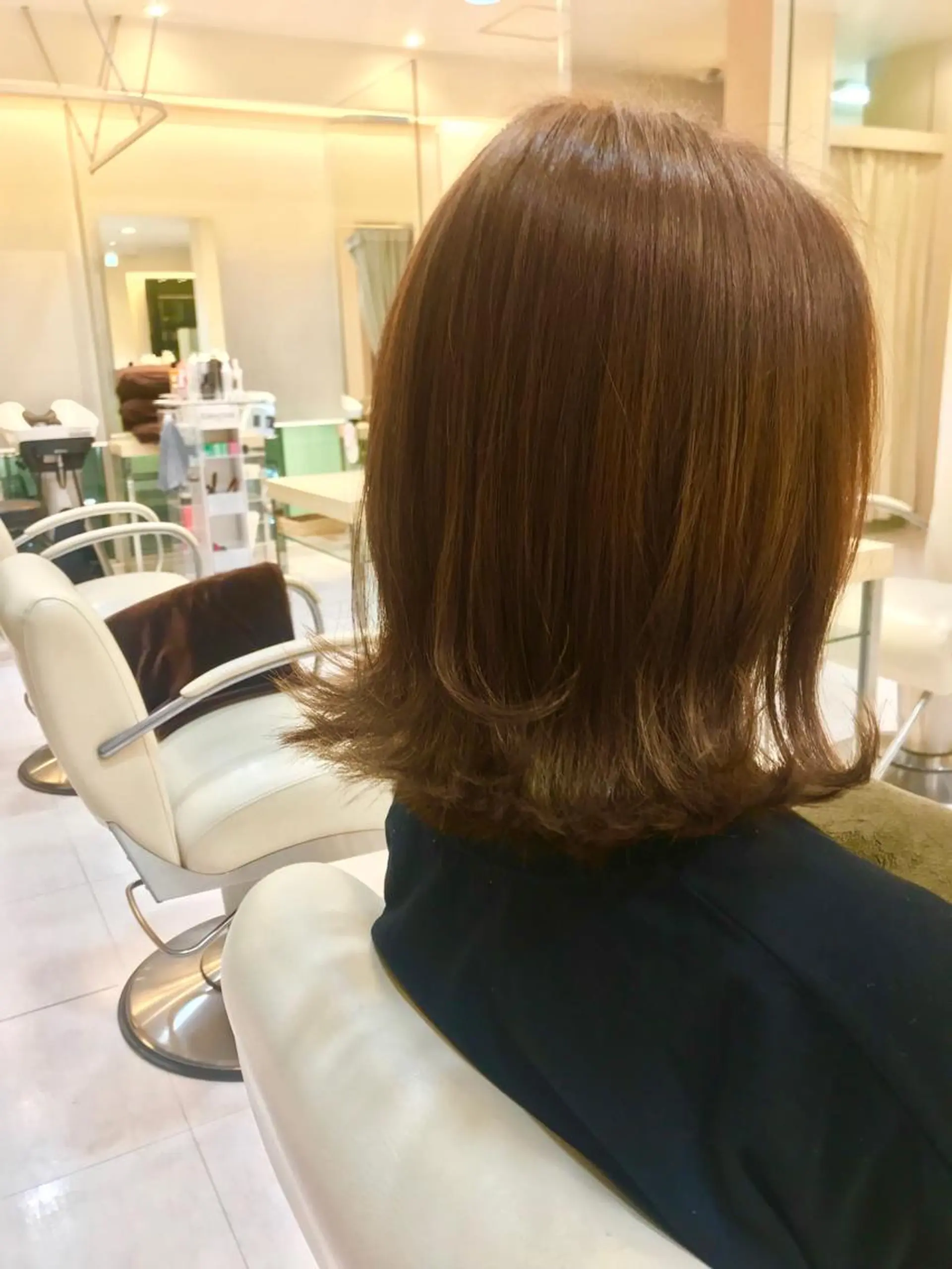 ミディアム カラー ブラウンカラー ハイライトカラー オレンジ オレンジブラウン ハイライト 後藤 瑞季のヘアスタイル