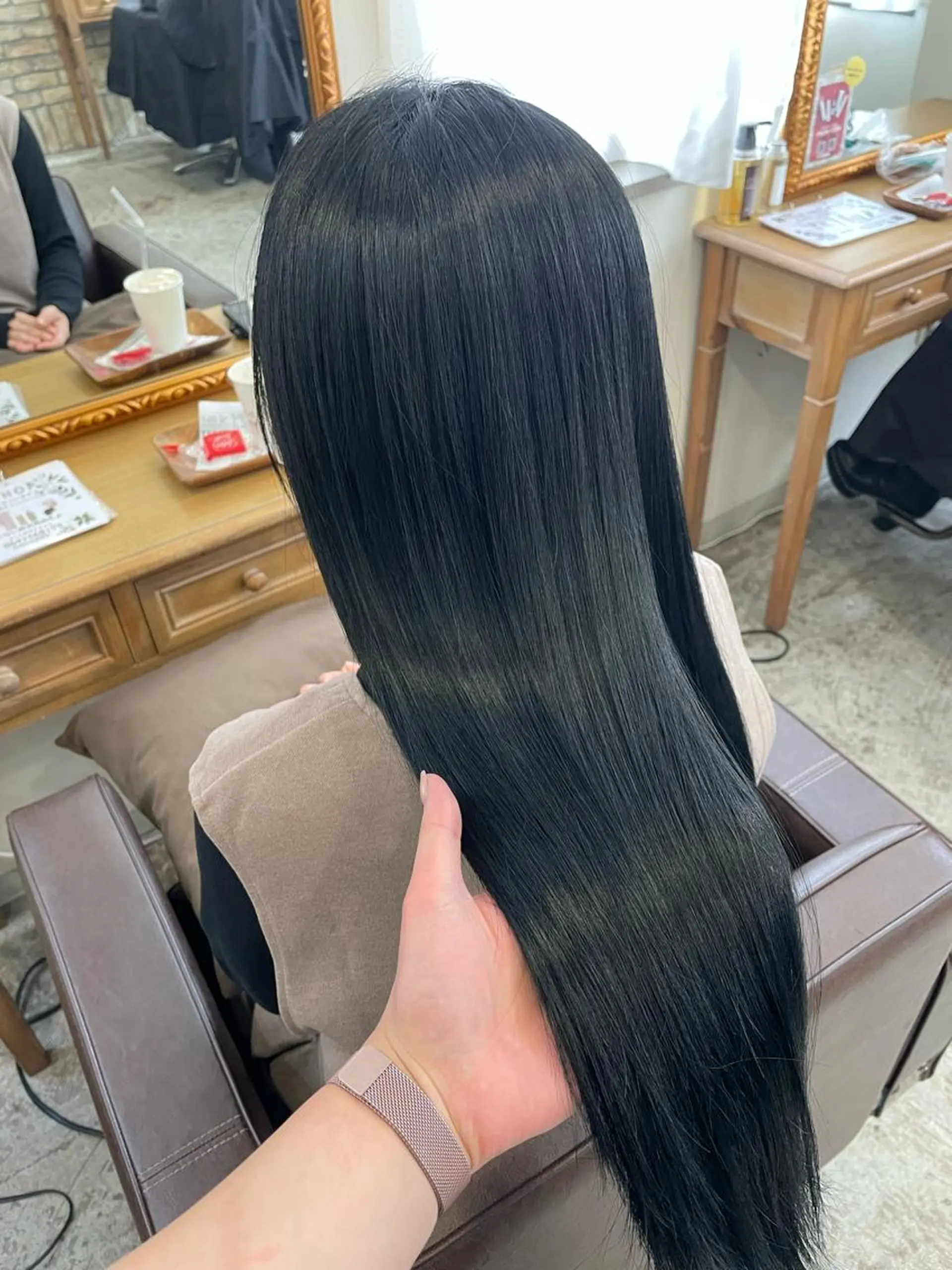 ロング カラー カット 縮毛矯正 トリートメント 青山 早希🐾のヘアスタイル