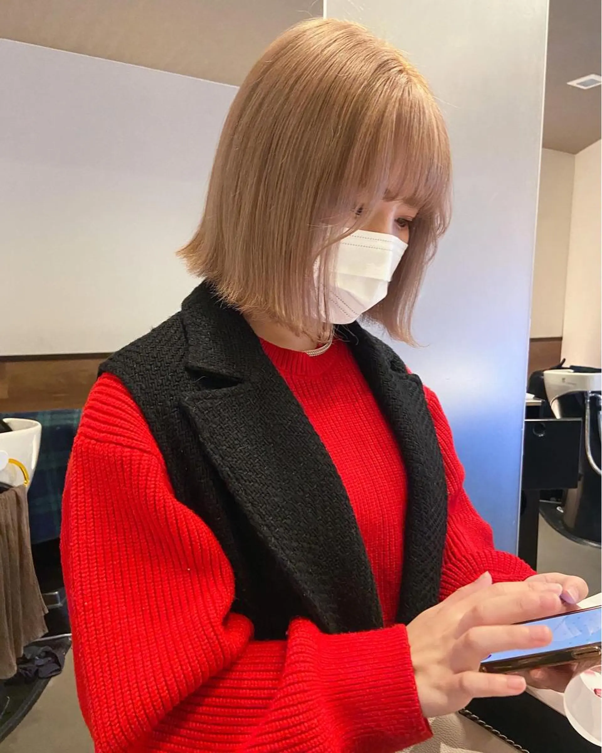 ミディアム カラー ベージュカラー ミルクティーベージュ 鈴木直之/ハイトーン /ボブ/美髪矯正のヘアスタイル