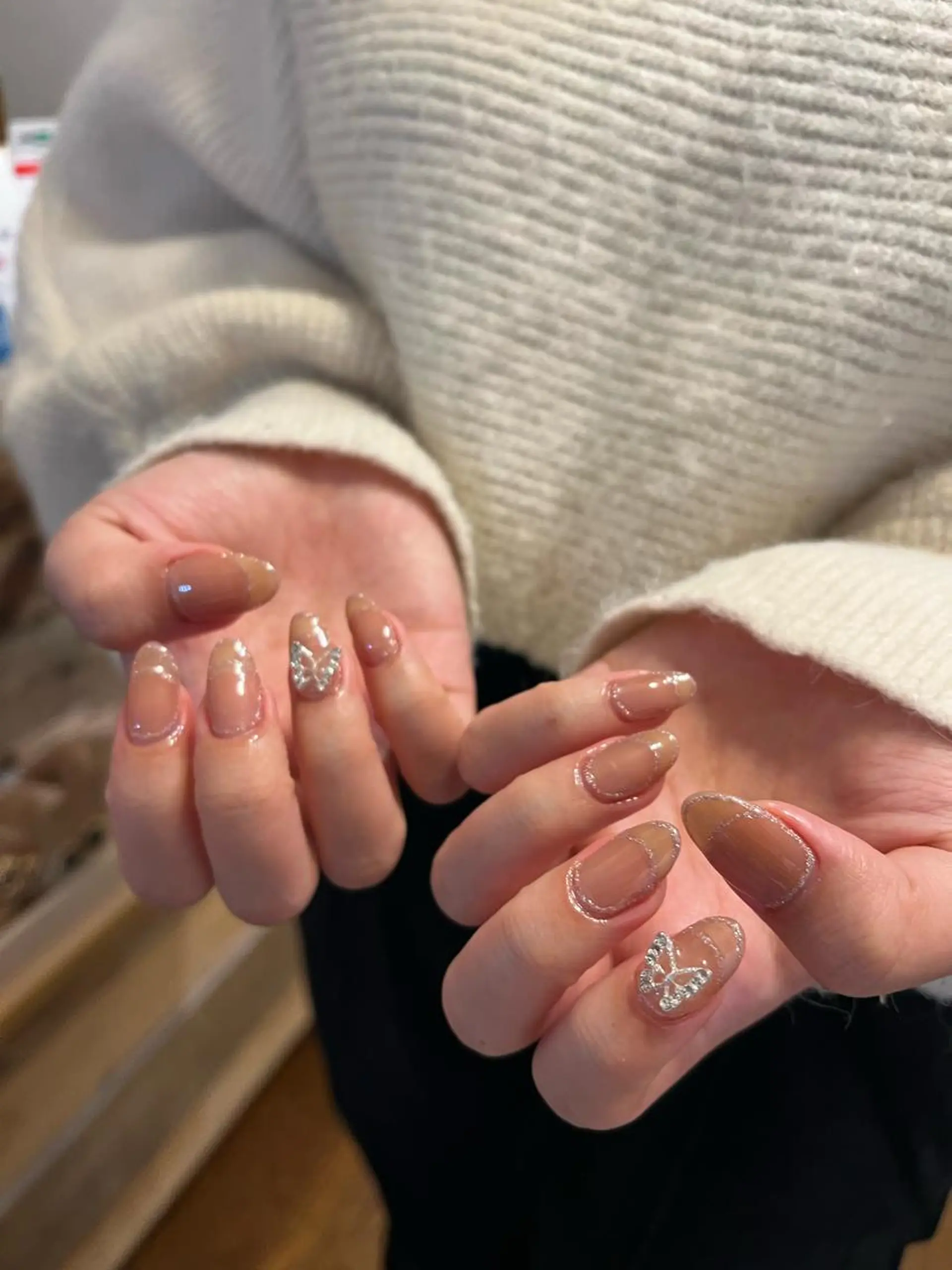 ネイル ハンドネイル フットネイル ハンドケア Nes.Nail所属・Miyagi Asamiのネイルデザイン
