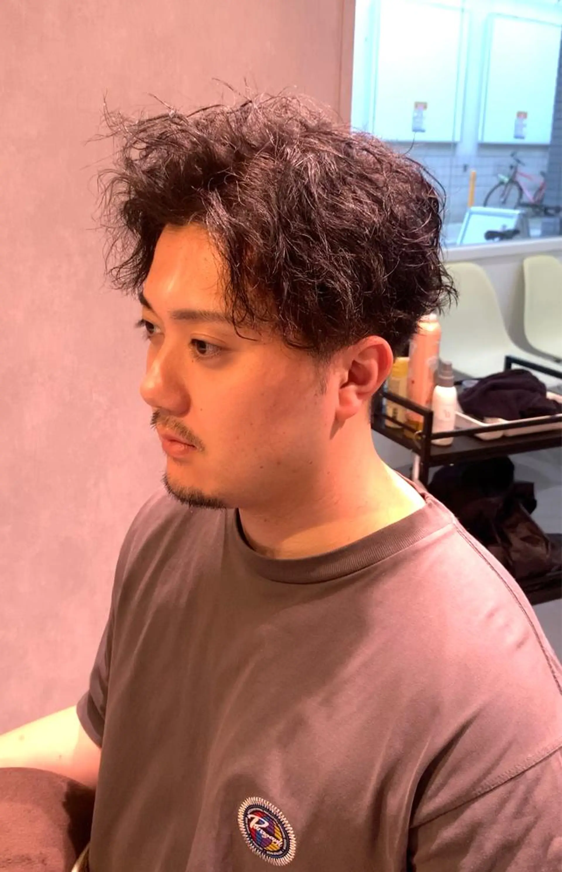 パーマ メンズ 濱口 健慎のヘアスタイル