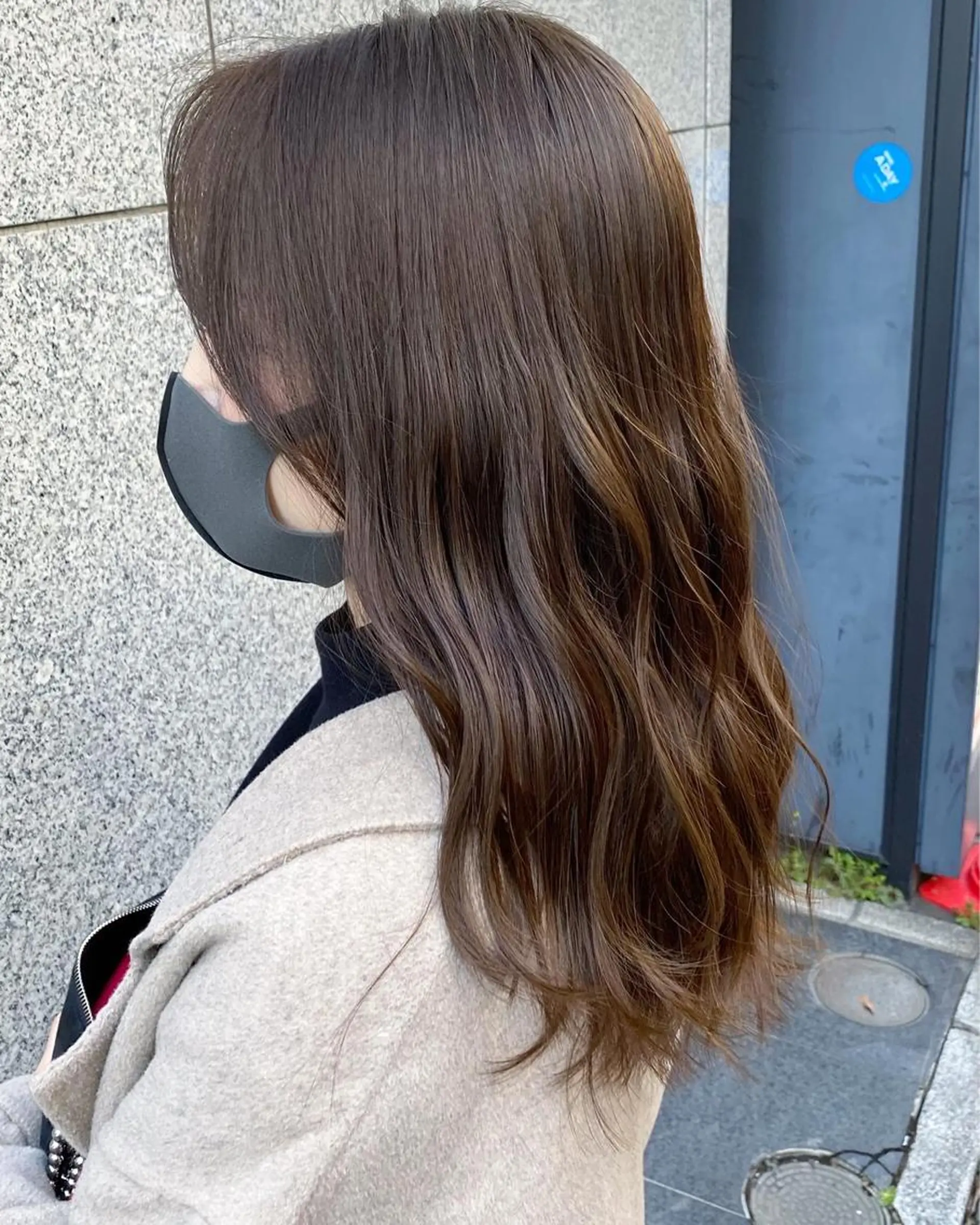 セミロング カラー カラー系/カット特化 🟠オオタキマサシのヘアスタイル