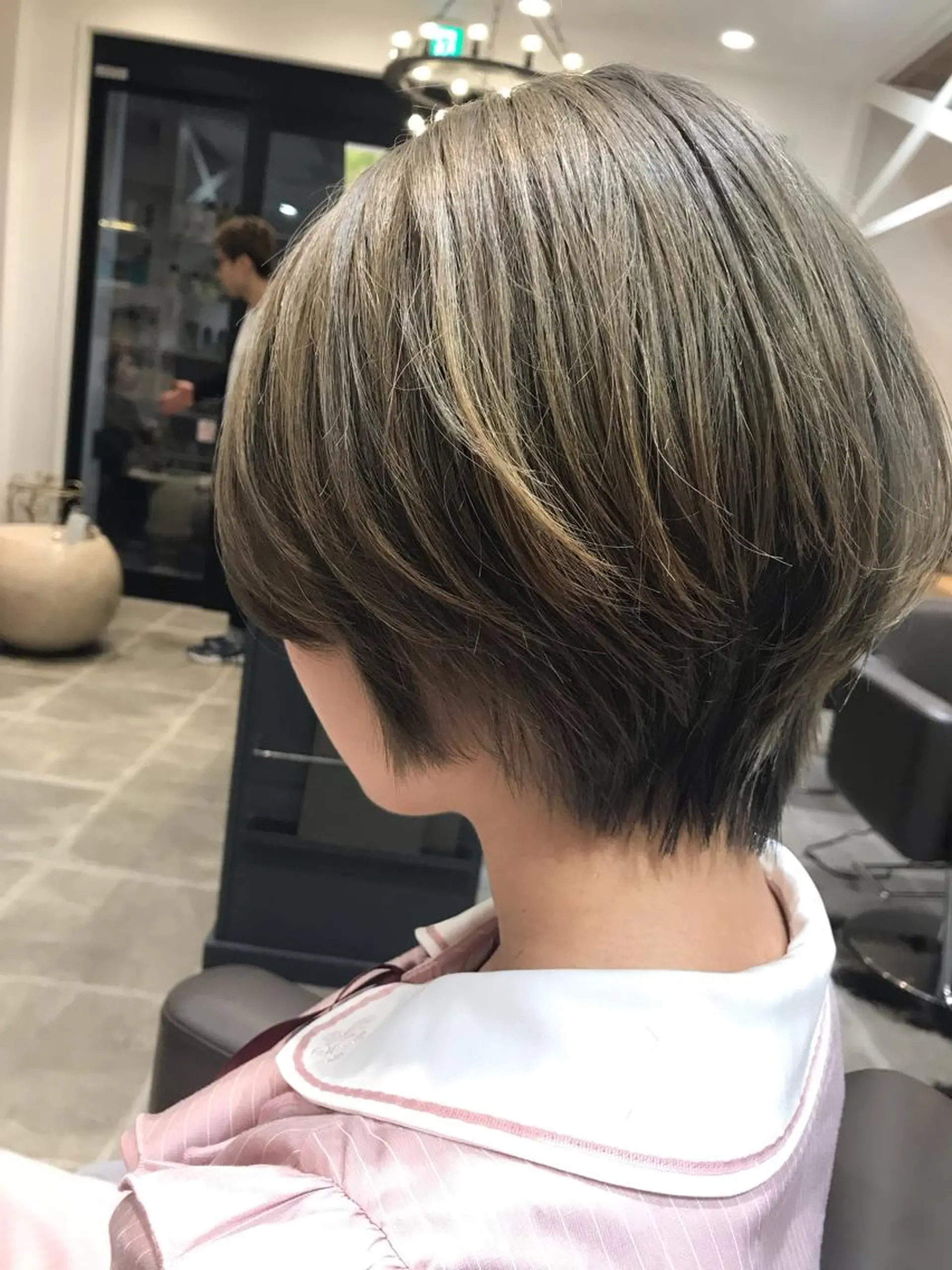 ショート アッシュ ショートヘア ヘアカラー COSTAEST加藤 まり子🪴のヘアスタイル