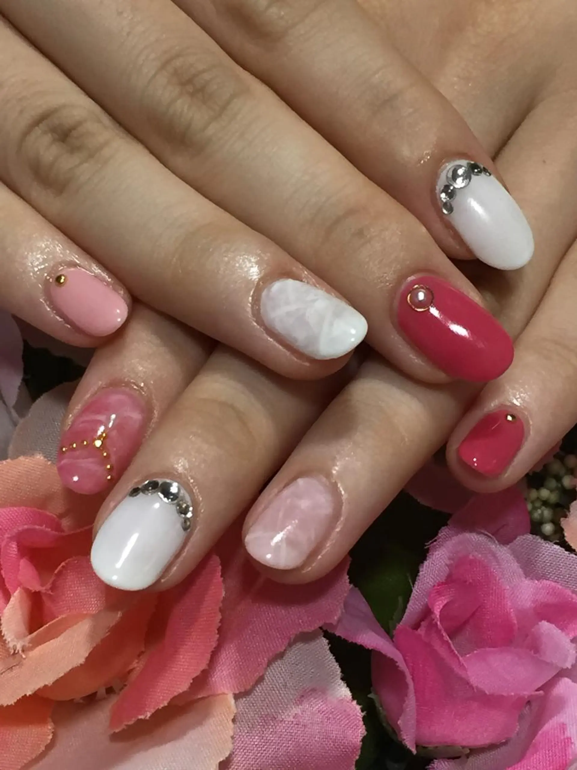 ネイル Sympa 𝓜iwako🐰ᩚのネイルデザイン