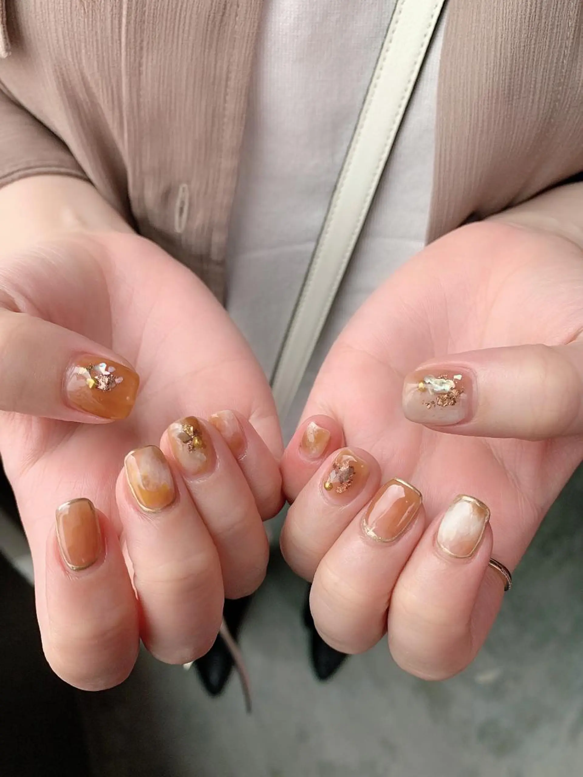 ネイル ニュアンスネイル ネイリスト EMIのネイルデザイン