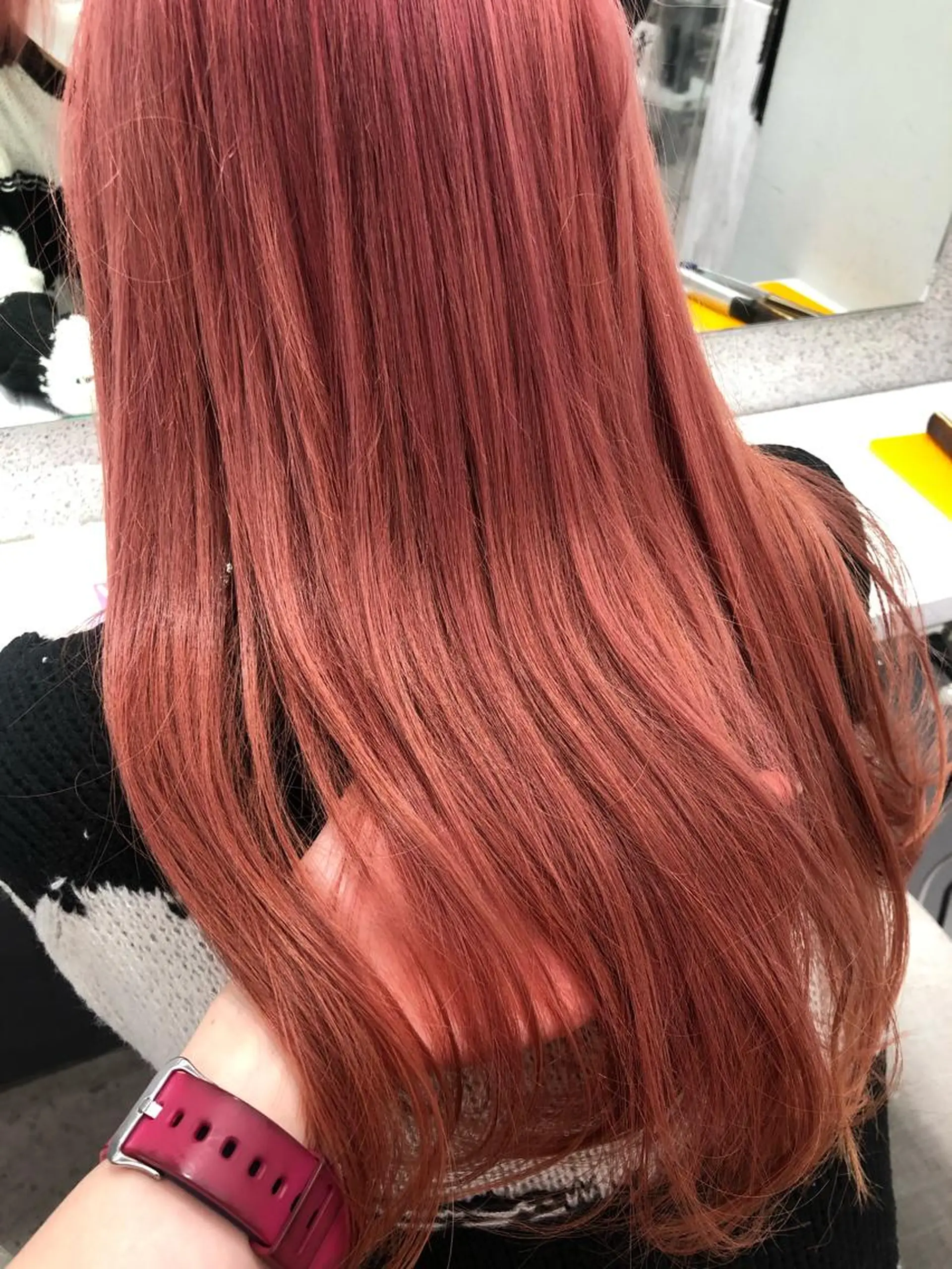 ミディアム 🖤🤍石川 アイリ🤍🖤のヘアスタイル