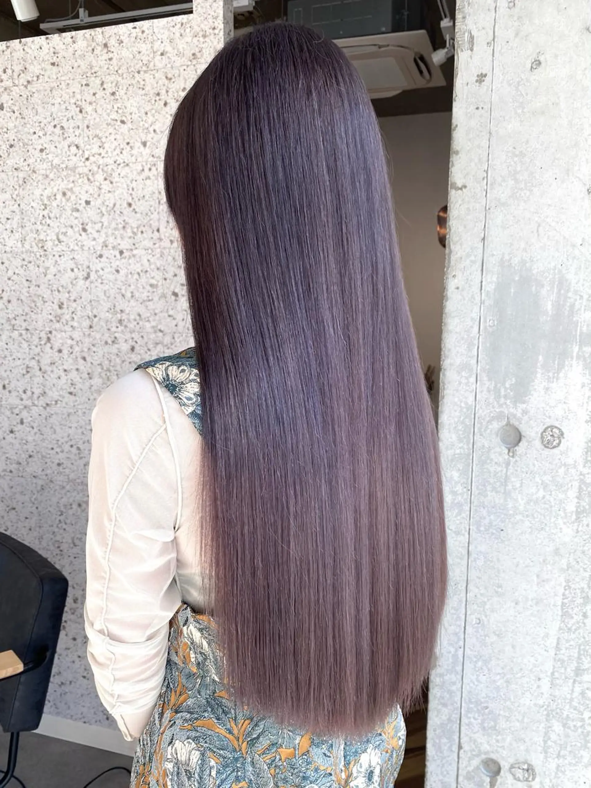 ロング カラー ヘアアレンジ シルバー バイオレットカラー カット ヘアカラー トリートメント lani 天神大名/ブリーチのヘアスタイル