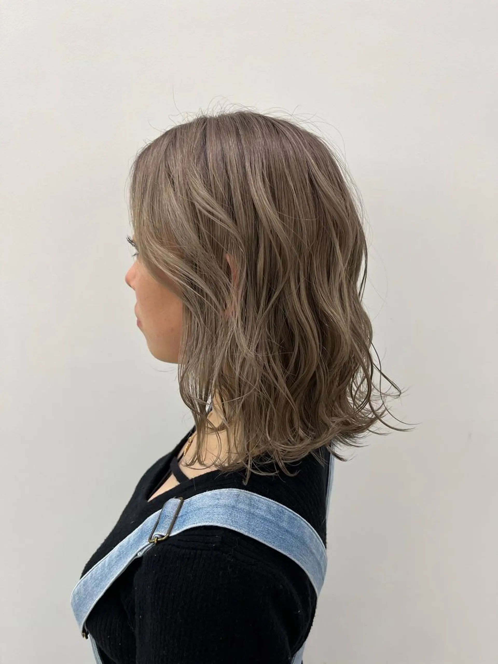 カラー 瀬長なおみ U too e'sのヘアスタイル