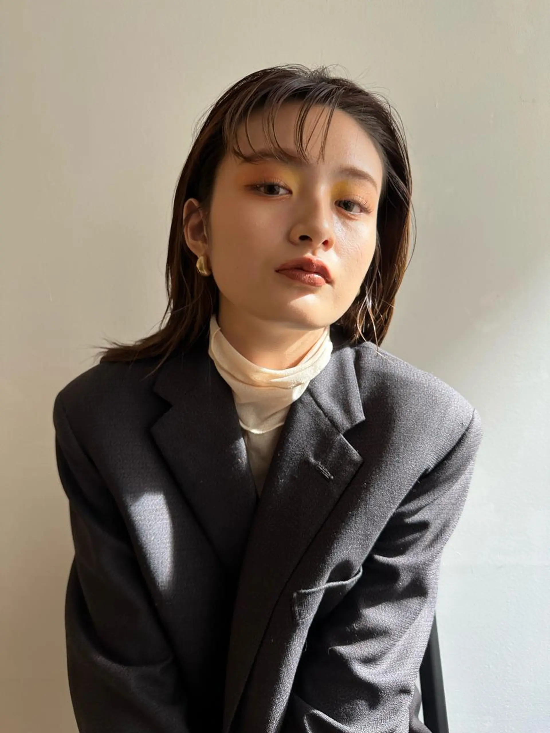 セミロング カット ヘアカラー トリートメント 梅田/ベージュ レイヤー/ヌマタのヘアスタイル