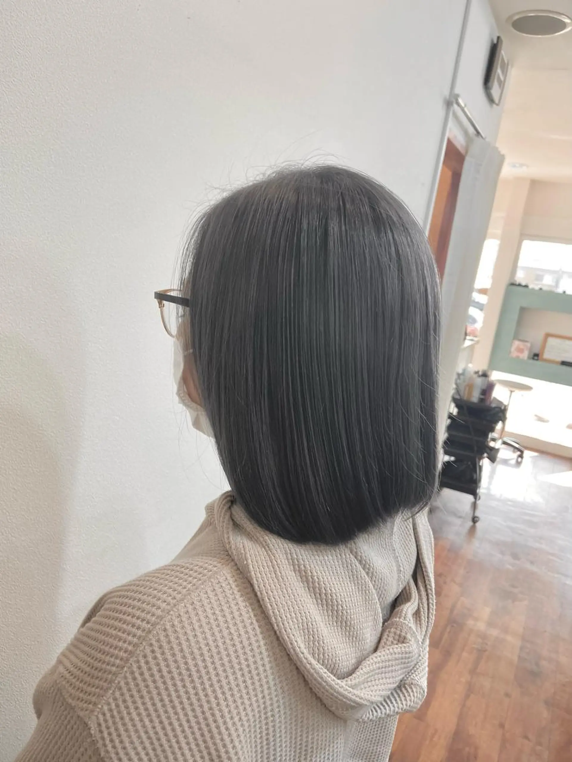 ショート カラー カット ヘアカラー トリートメント 伏見稲荷/髪質改善/ ブリーチ/西川奈穂のヘアスタイル