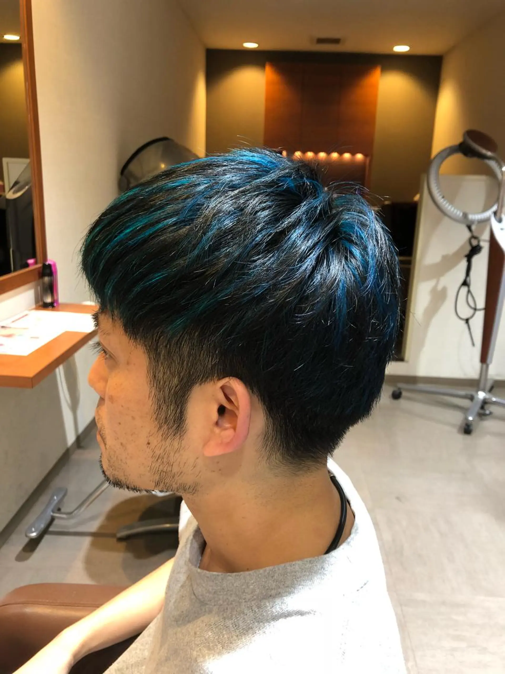 カラー メンズ メンズハイライト ハイライトカラー ヘアカラー トリートメント 【PRIMAL】萩原 凌のヘアスタイル