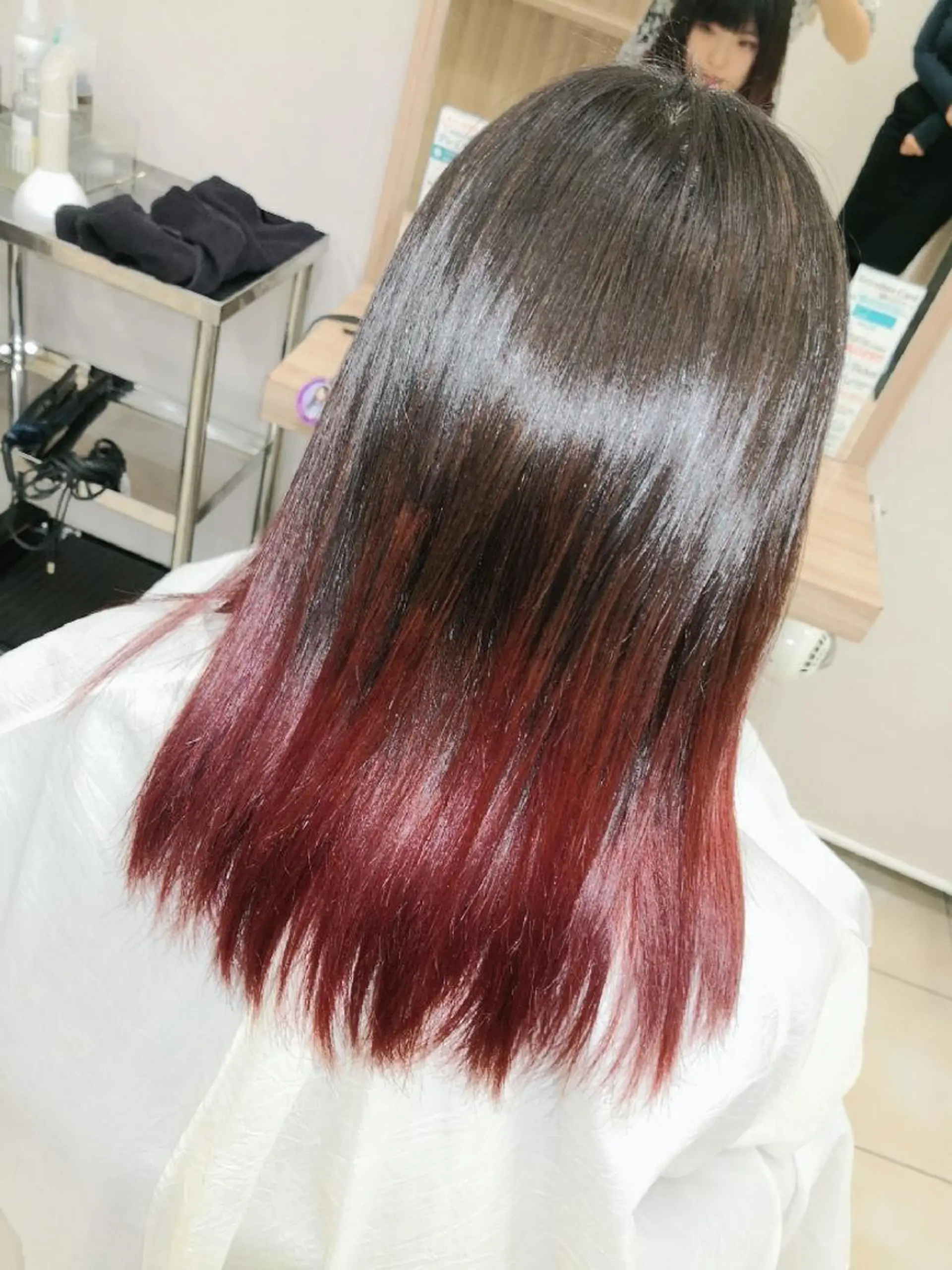 ミディアム カラー グラデーションカラー ピンクカラー 🩶ハイライトカラー 🩶ASH西葛西鈴木のヘアスタイル