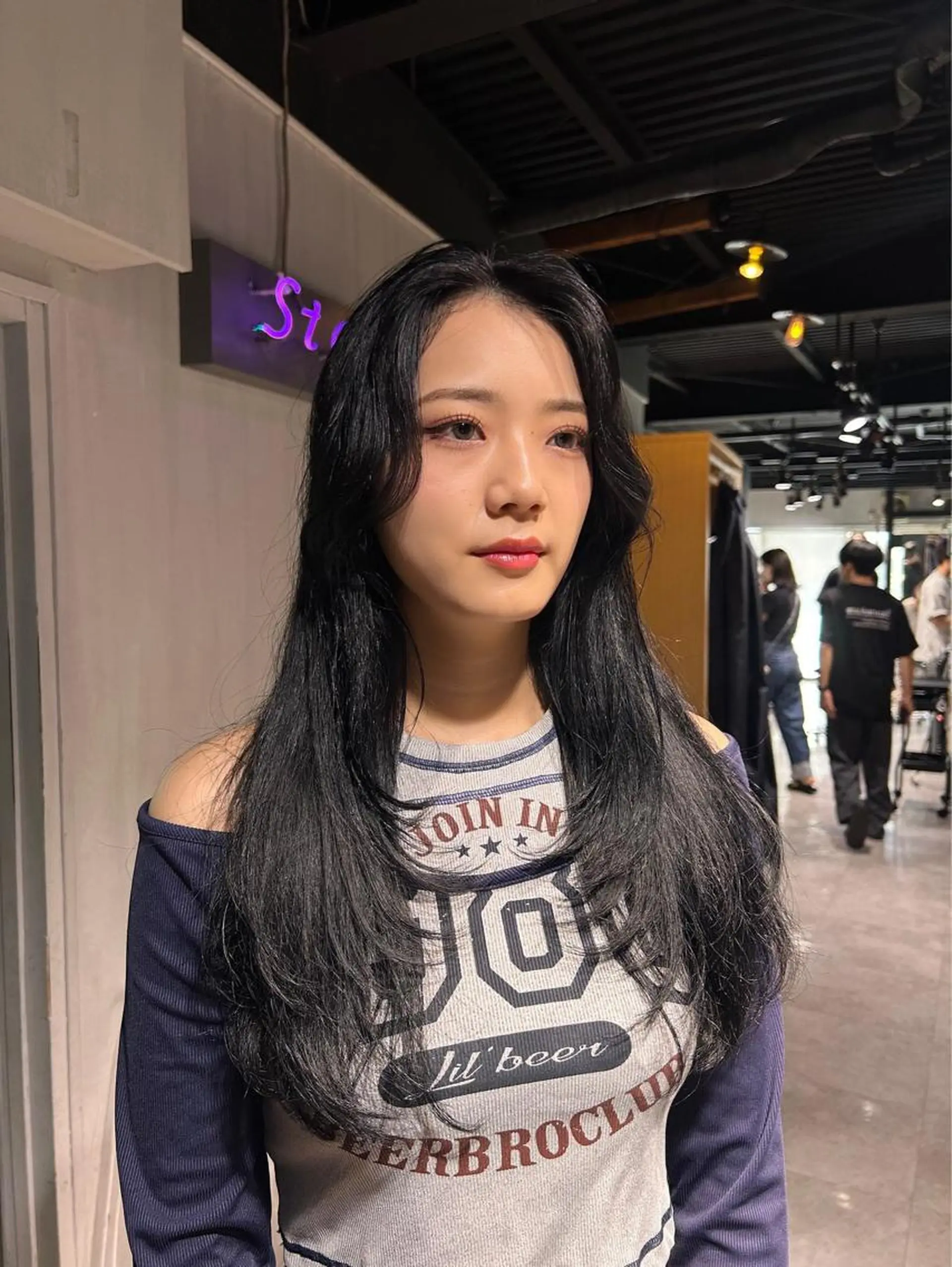 ロング アッシュ ピンクブラウン パープルカラー 髪質改善 レイヤーカット MEI🎀垢抜けカラ ー🎀韓国styleのヘアスタイル