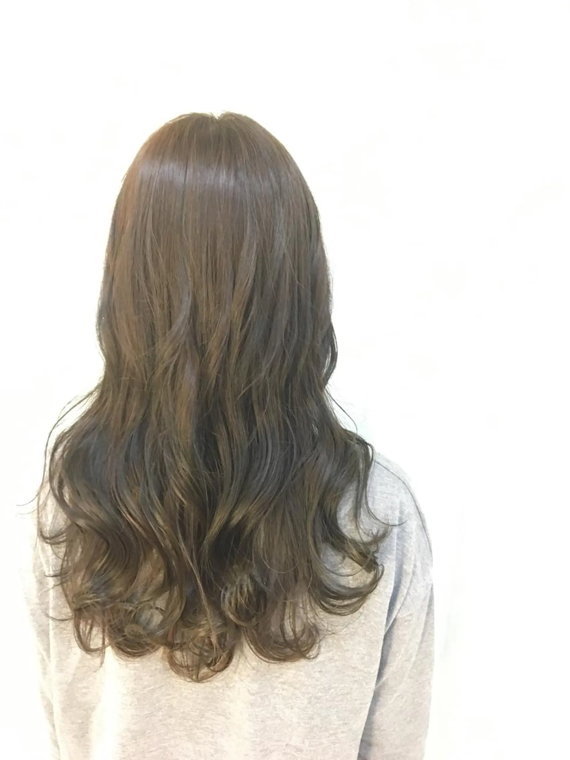 ロング ヘアケア・頭皮ケア デザインカラー/中田のヘアスタイル