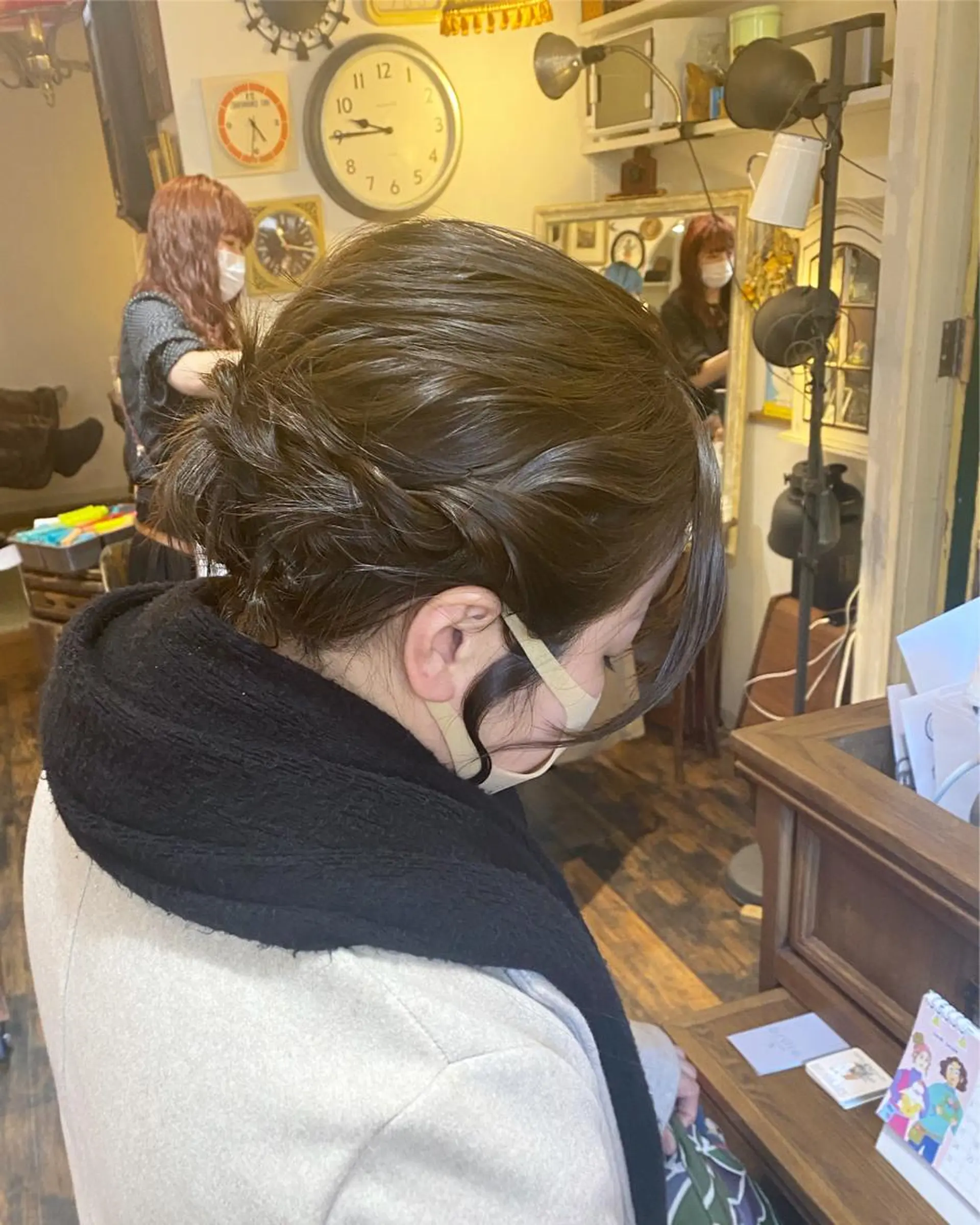 ショート ヘアアレンジ ボブ ヘアセット ヤスザトアヤノ ／レイヤー／オリーブのヘアスタイル