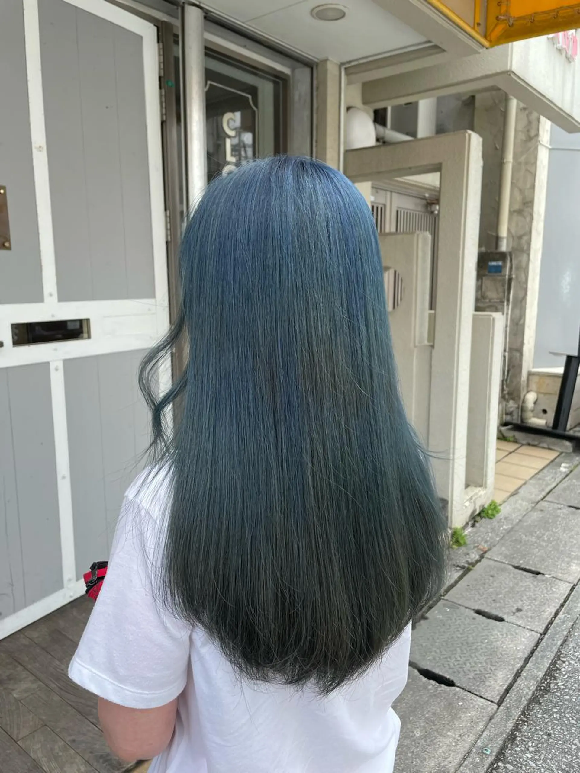 ロング カラー ヘアカラー miloc那覇 MIKUのヘアスタイル