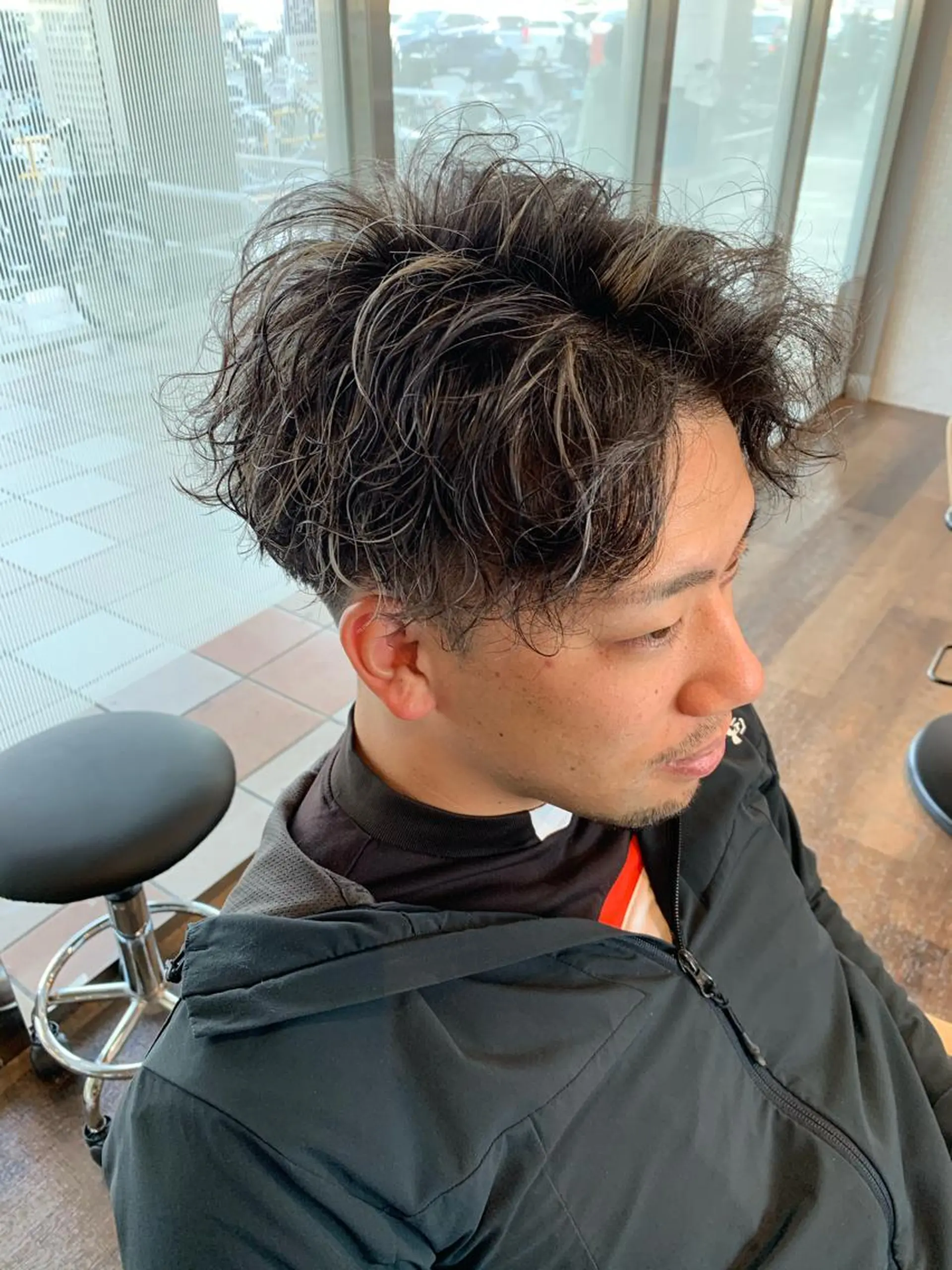 カラー パーマ メンズ カット ヘアカラー STYLE　EKI　CITY所属・【艶カラー】 STYLE 和泉俊希のヘアスタイル