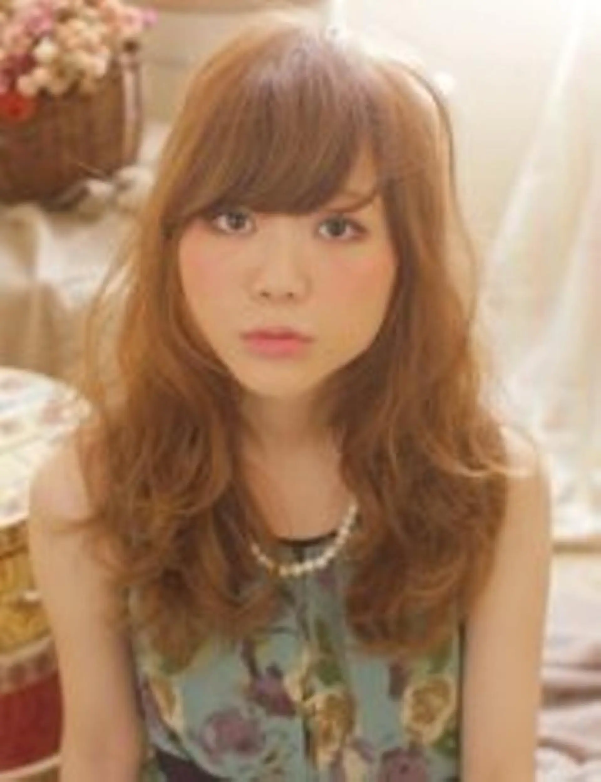 カラー マツエク・マツパ 木崎 竜平のヘアスタイル