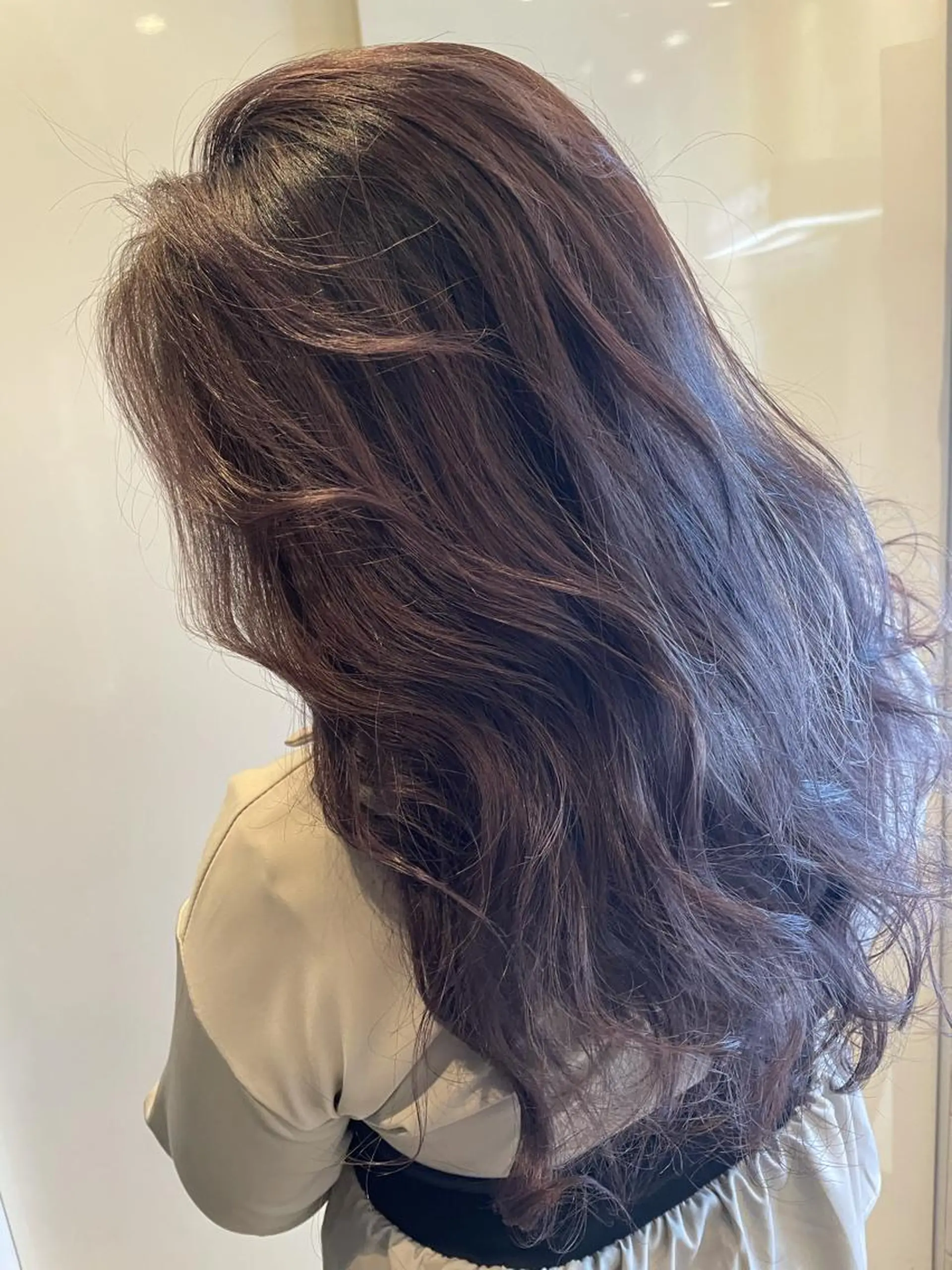 セミロング カラー ヘアカラー 美髪形成！色素改善！ 秋田　和輝のヘアスタイル