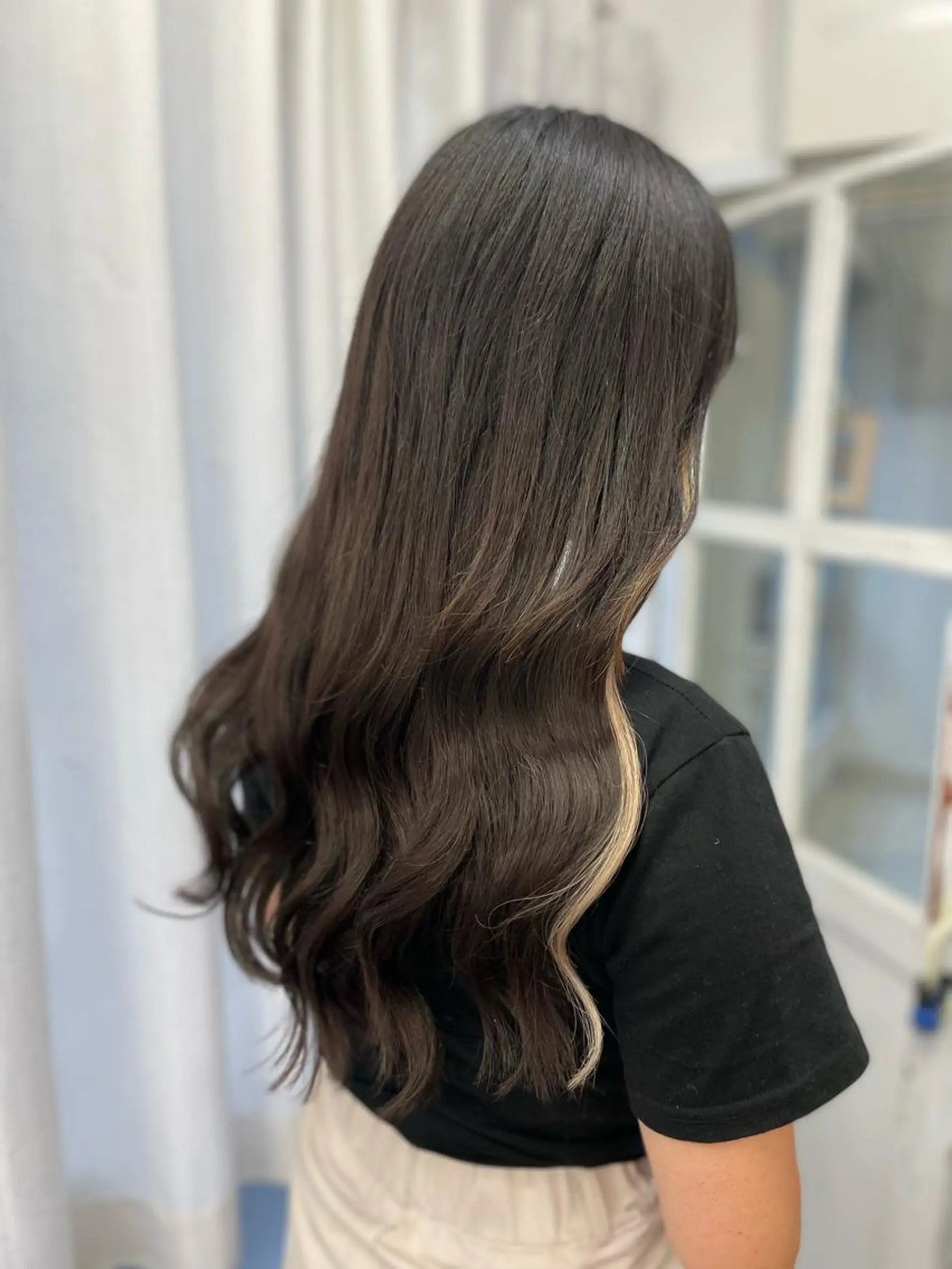 ロング カラー カット エクステ ヘアセット 韓国ヘア🤍髪質改善 🇰🇷AKANEのヘアスタイル