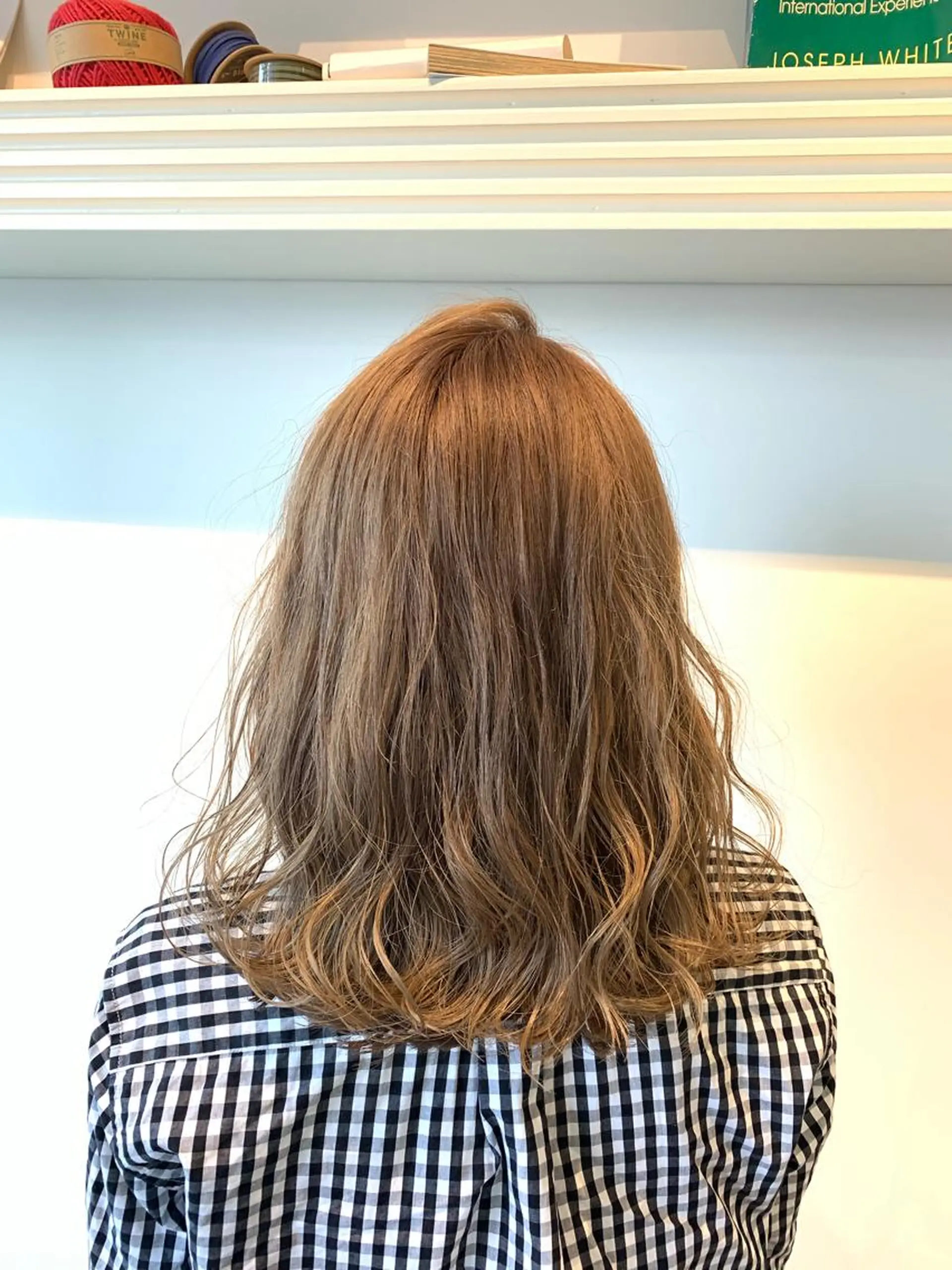 ミディアム ヘアカラー トリートメント ヘッドスパ ヘアセット 山口 竣也のヘアスタイル