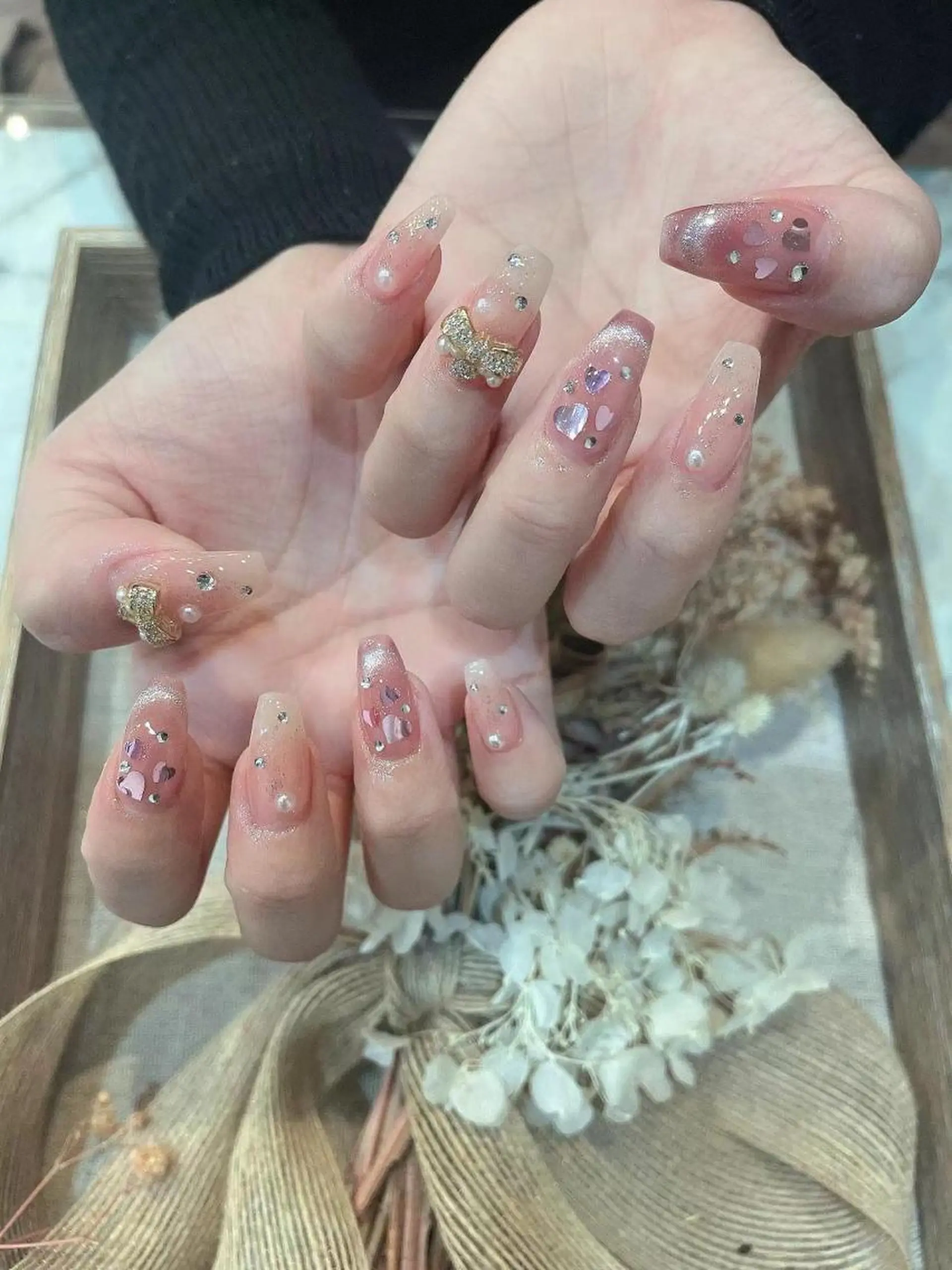 ネイル ハート キラキラネイル ピンク 春ネイル Babarla Nailのネイルデザイン
