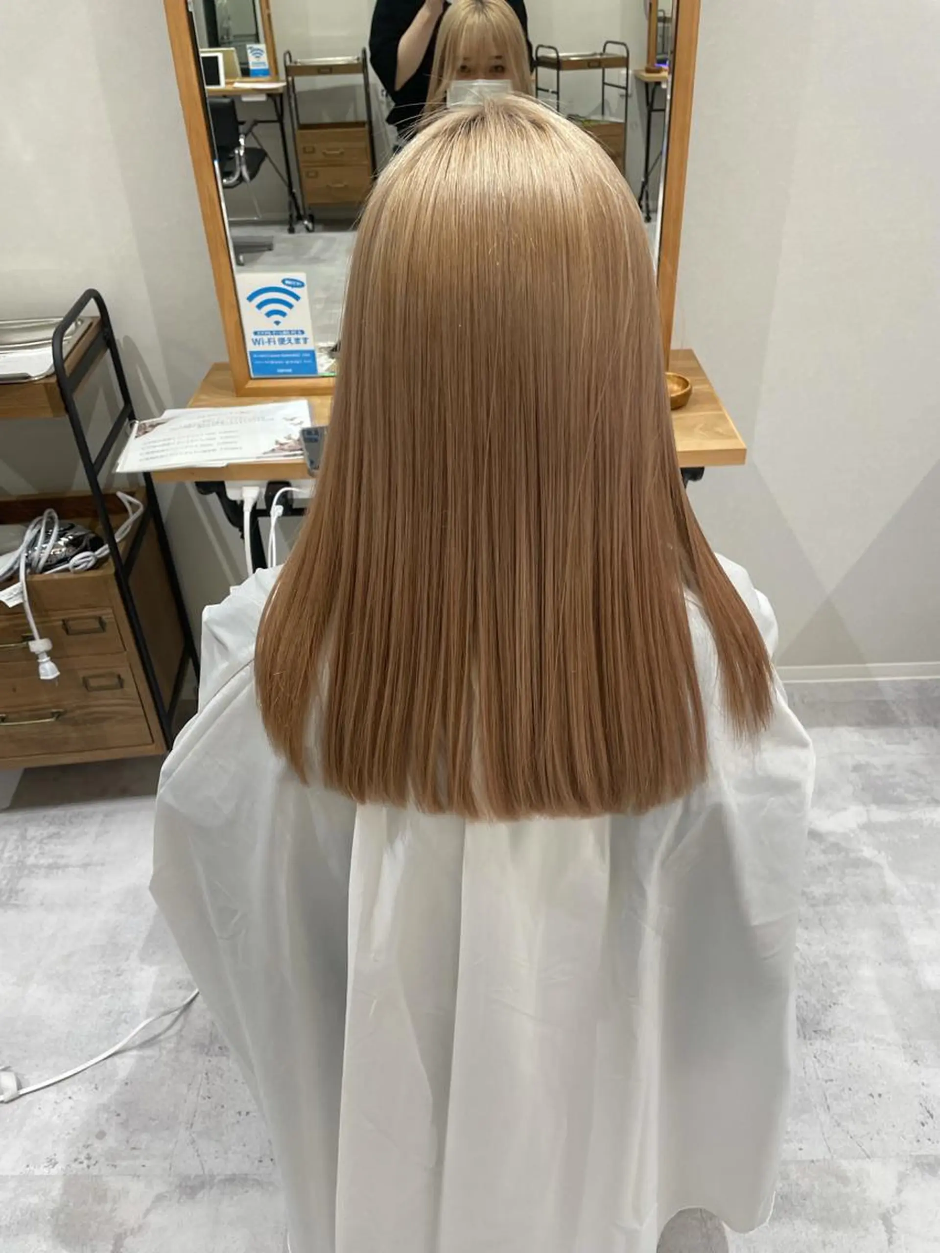 ロング 透け感カラー asukaのヘアスタイル
