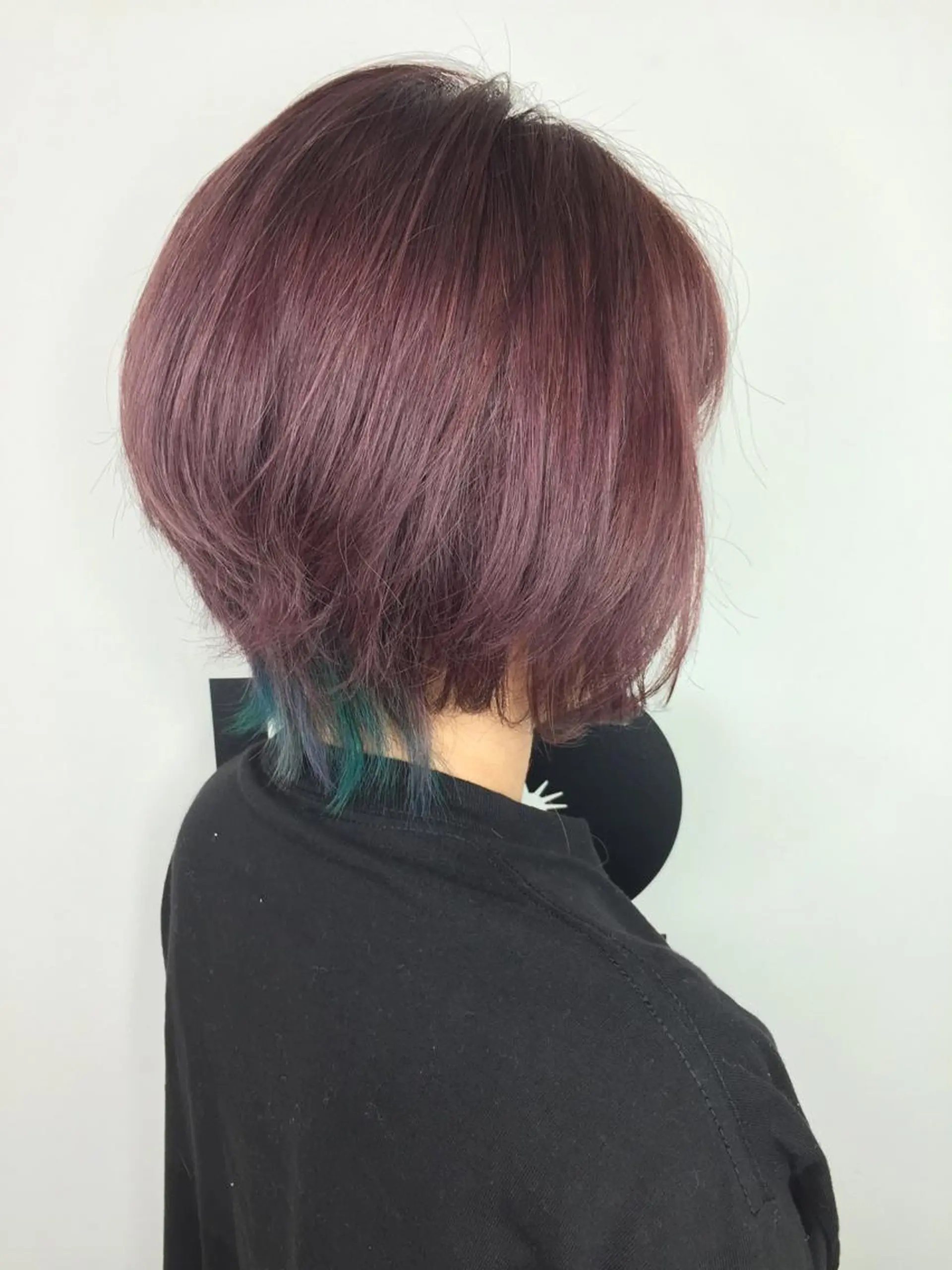 ショート カラー ブリーチ ブルーカラー ピンクカラー バイオレットカラー ✂️小顔カット✂️ 山本有紀のヘアスタイル