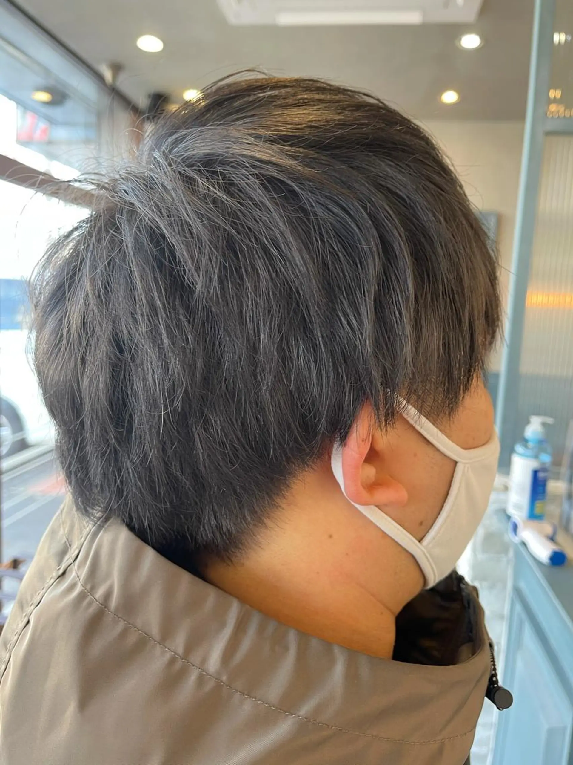 ショート カラー メンズ メンズブリーチ ブリーチ グレージュ Unfrose(アンフローズ)所属・猪ノ原 弘子のヘアスタイル