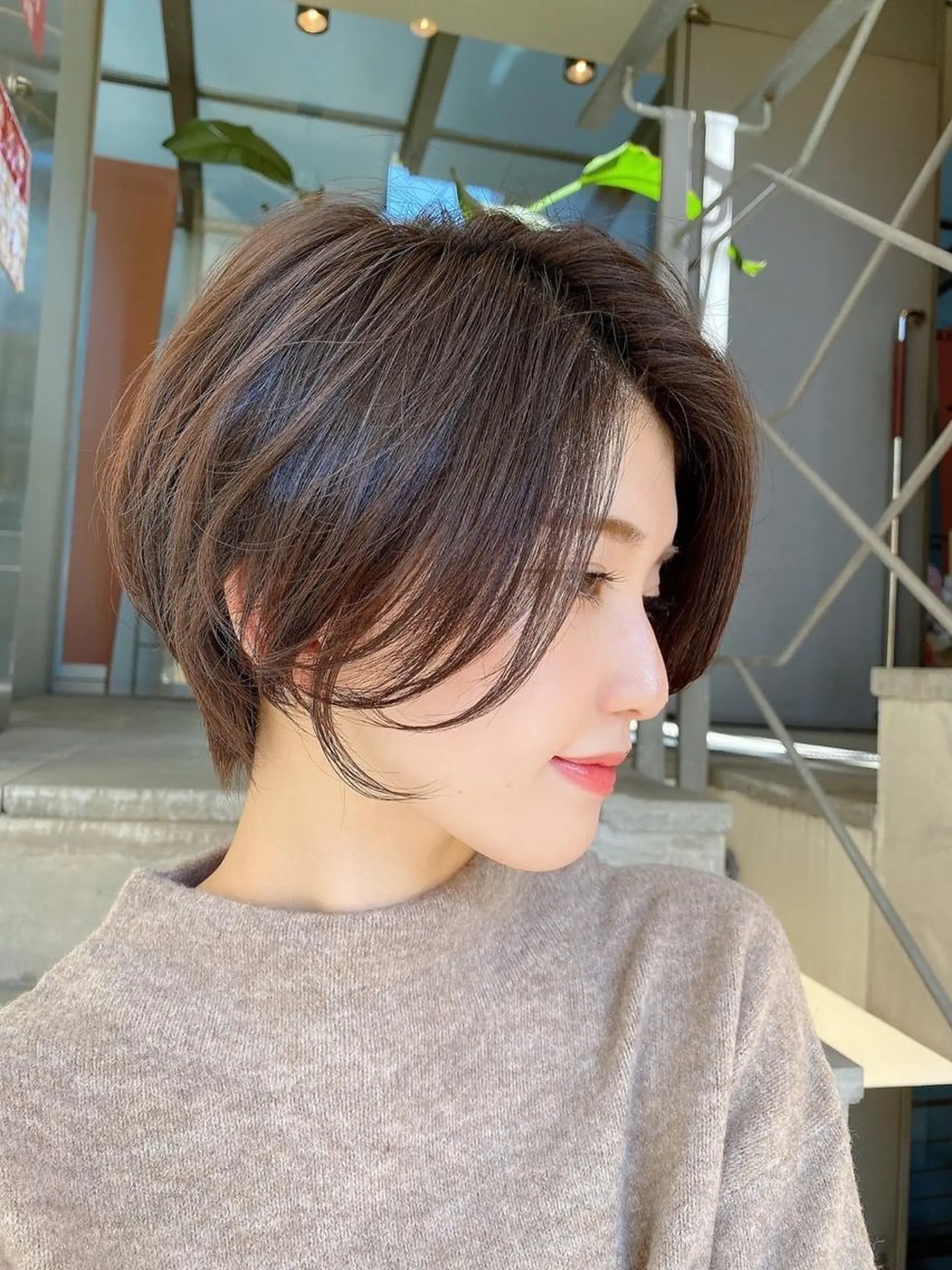 ショート カラー 切りっぱなしボブ ショートボブ ブリーチ ケアブリーチ ダブルカラー ✂️大人レイヤー✂️ 店長　渡部晃輝のヘアスタイル