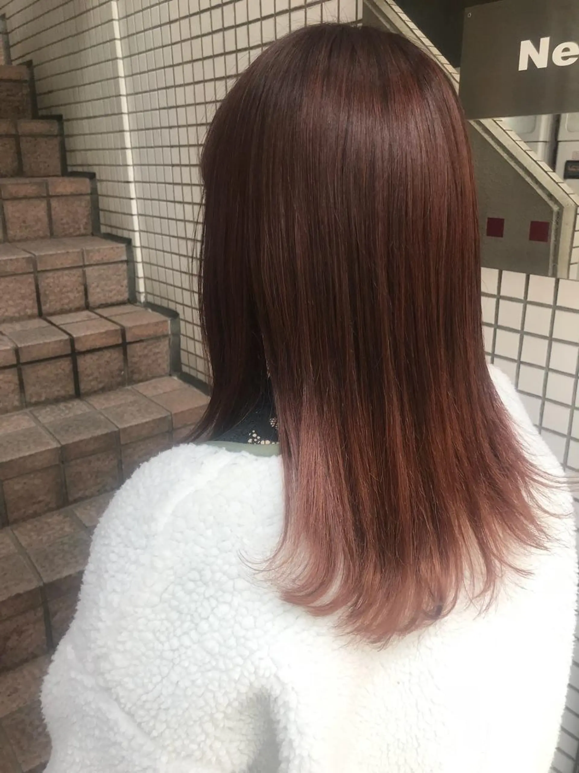 セミロング カラー ブラウンカラー レッドカラー レッドブラウン ベージュ/オリーブ ボブ/小笠原汐海のヘアスタイル