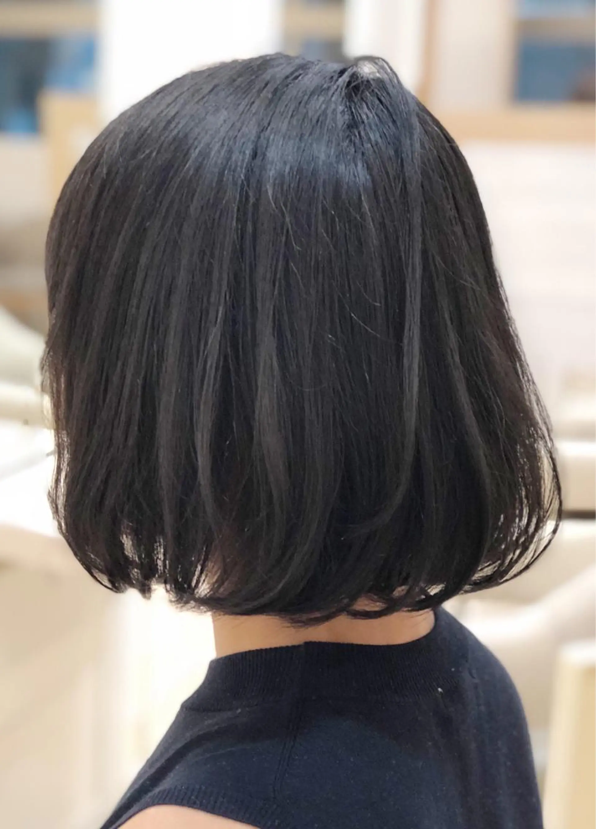ショート ボブ 小顔カット 須賀 一美のヘアスタイル
