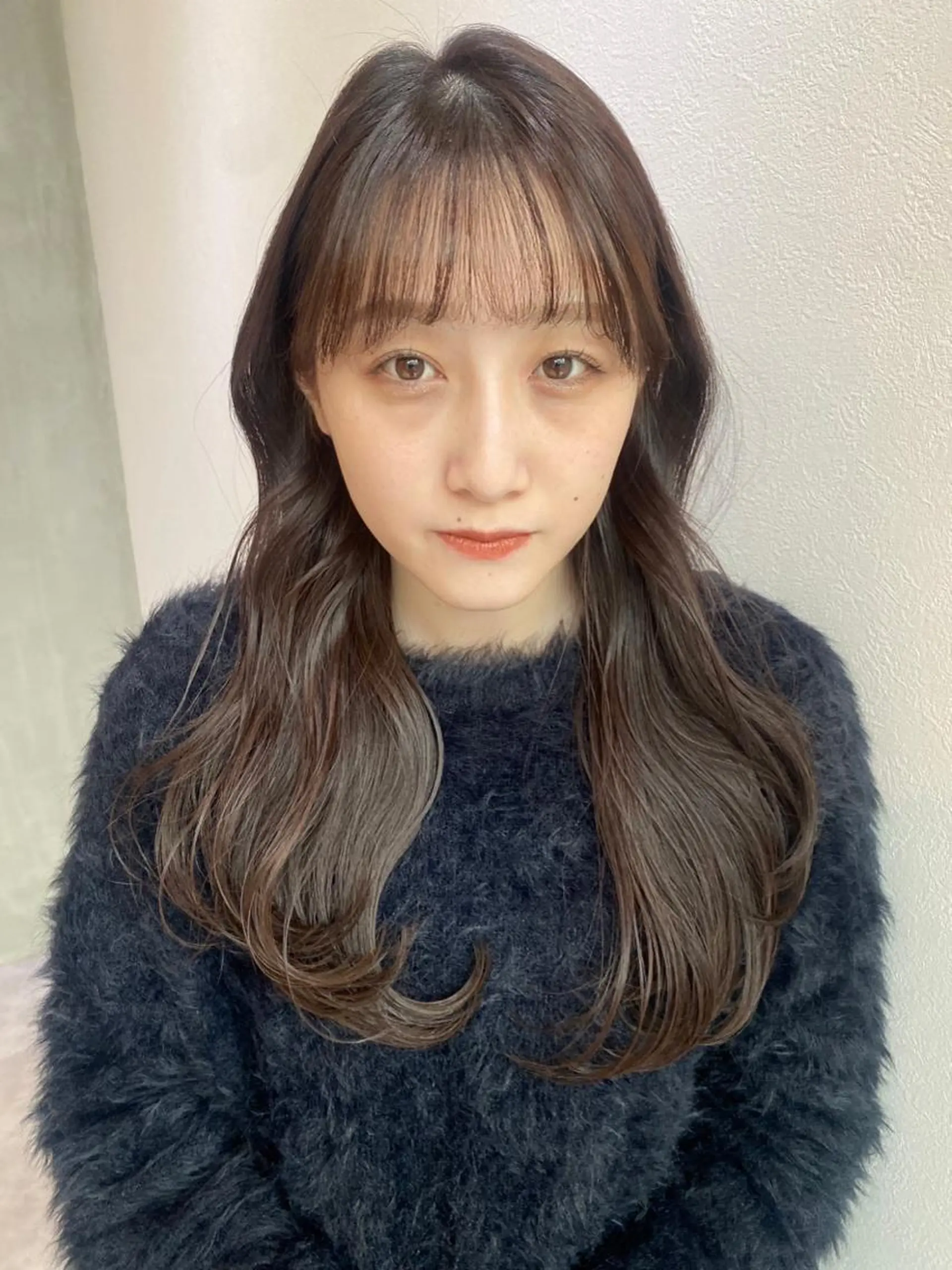 セミロング 岸本 理希のヘアスタイル