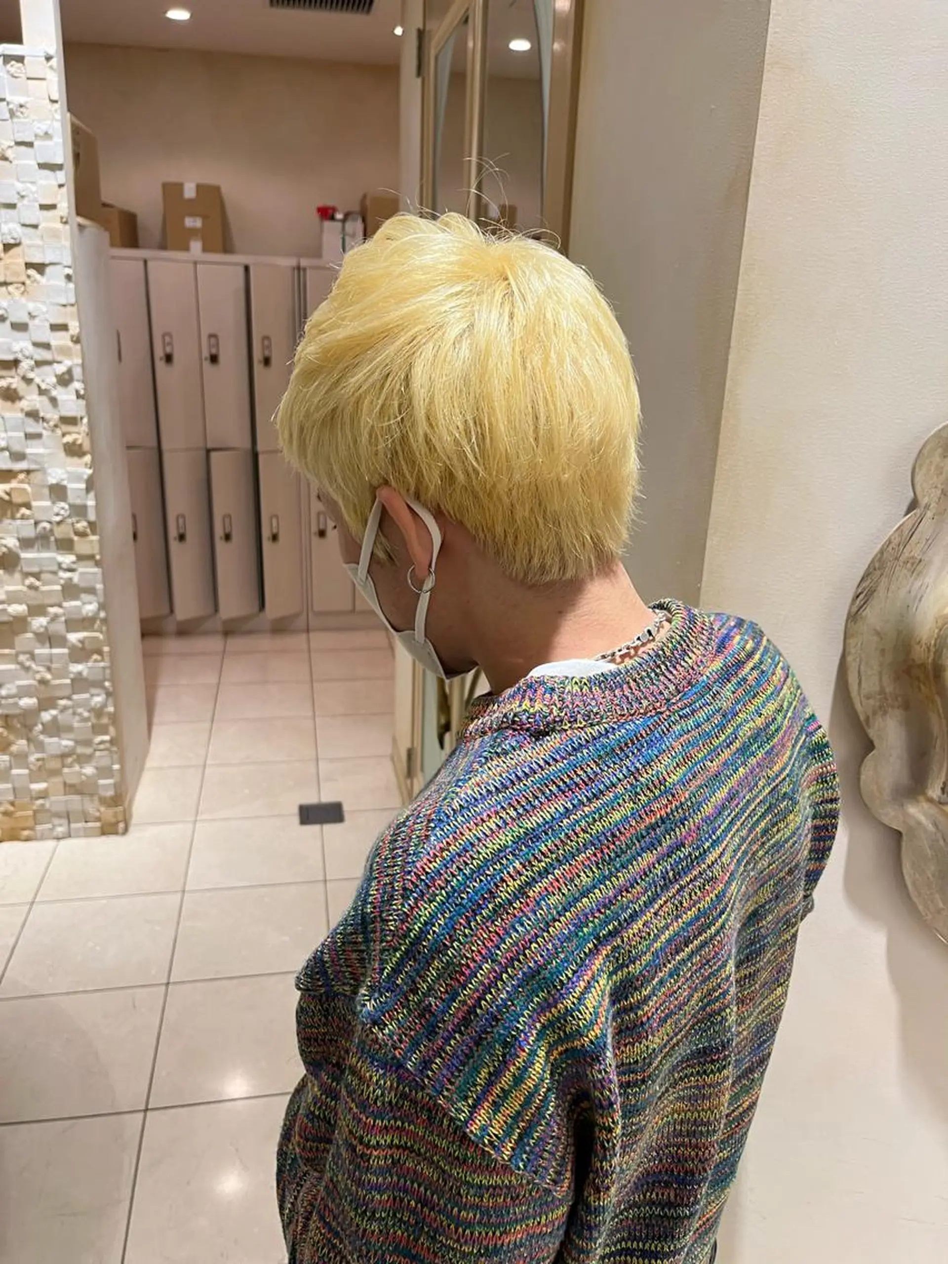 カラー メンズ 抜きっぱなしブロンド 透明感カラー 🪡ｷﾀﾊﾗ　ｶﾅのヘアスタイル