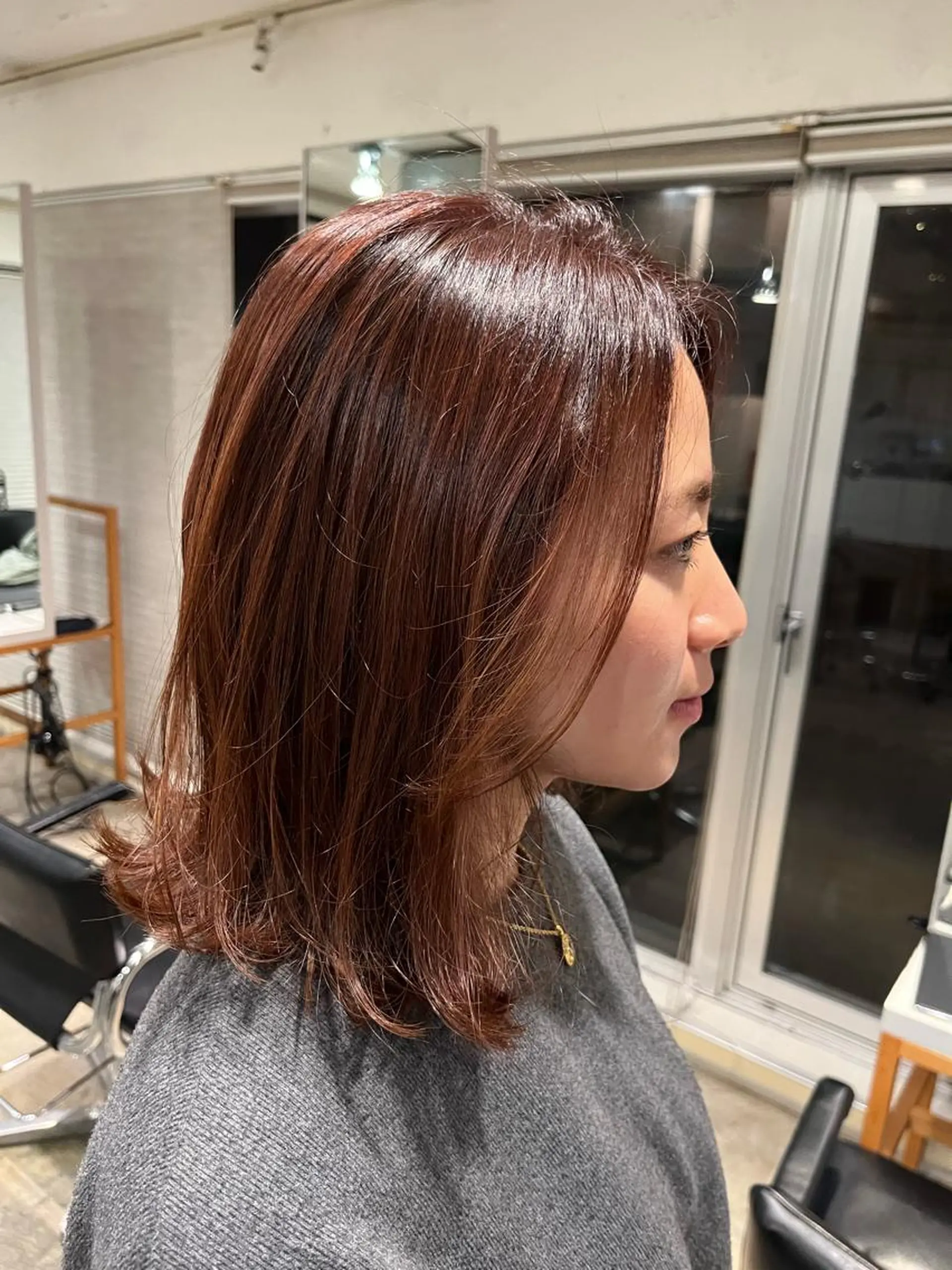 ミディアム カラー ベージュ/グレージュ 恵比寿/丸山陽平のヘアスタイル