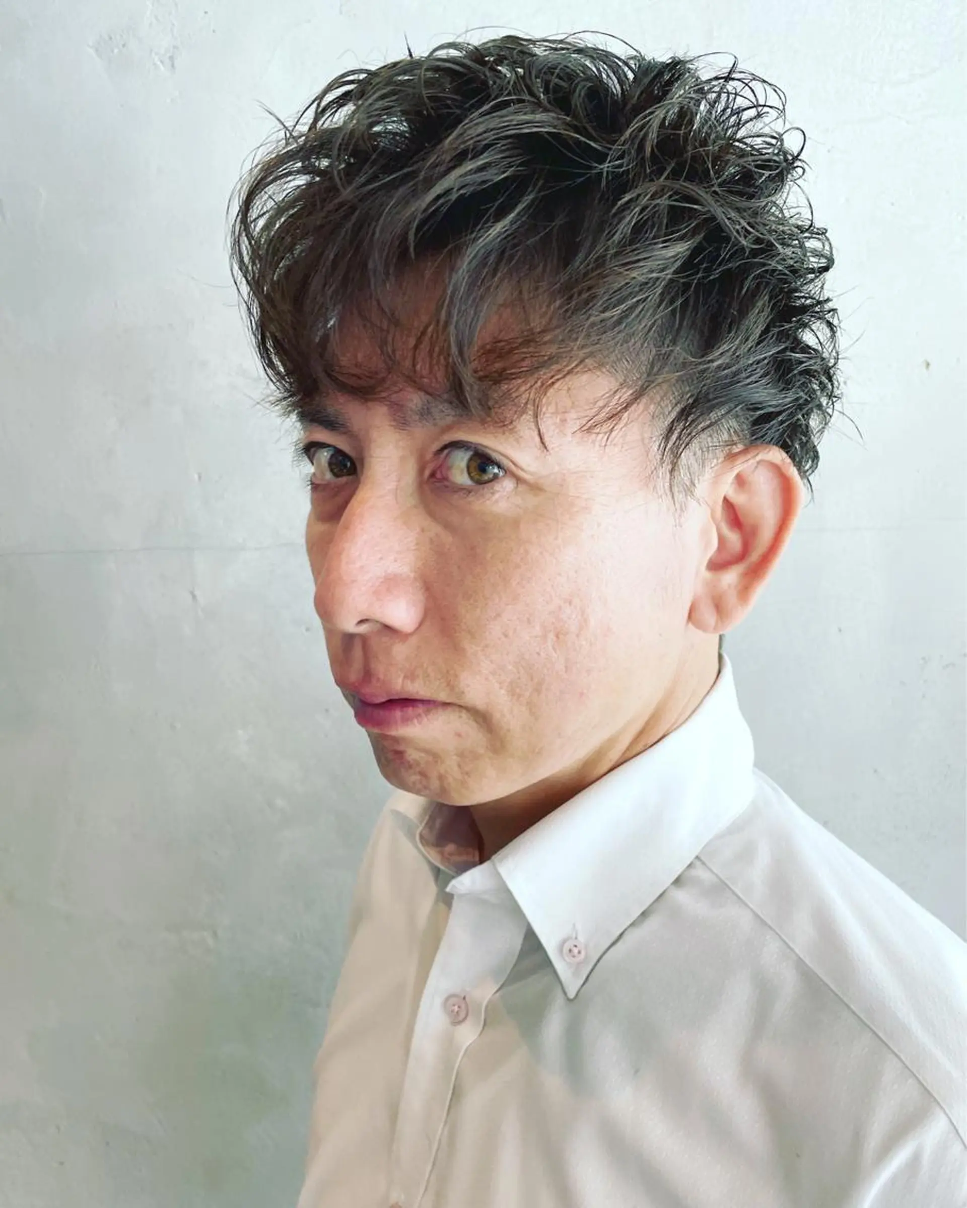 ミディアム パーマ メンズ SALOWIN大宮東口店所属・骨格補正カット✂︎ 🌟菅野陽介🌟のヘアスタイル