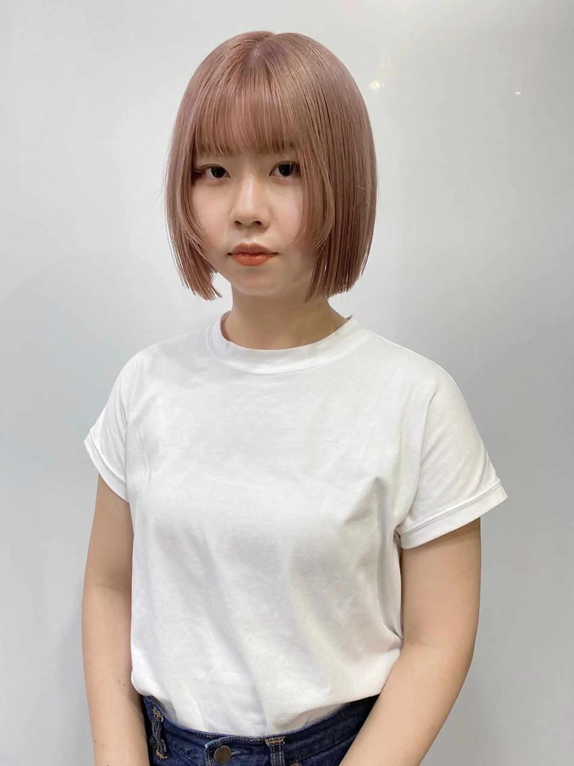 ミディアム カラー ベージュカラー ブリーチ ハイトーンカラー ミルクティーベージュ ピンクカラー Piaコータロー ハイトーン&‪ボブのヘアスタイル