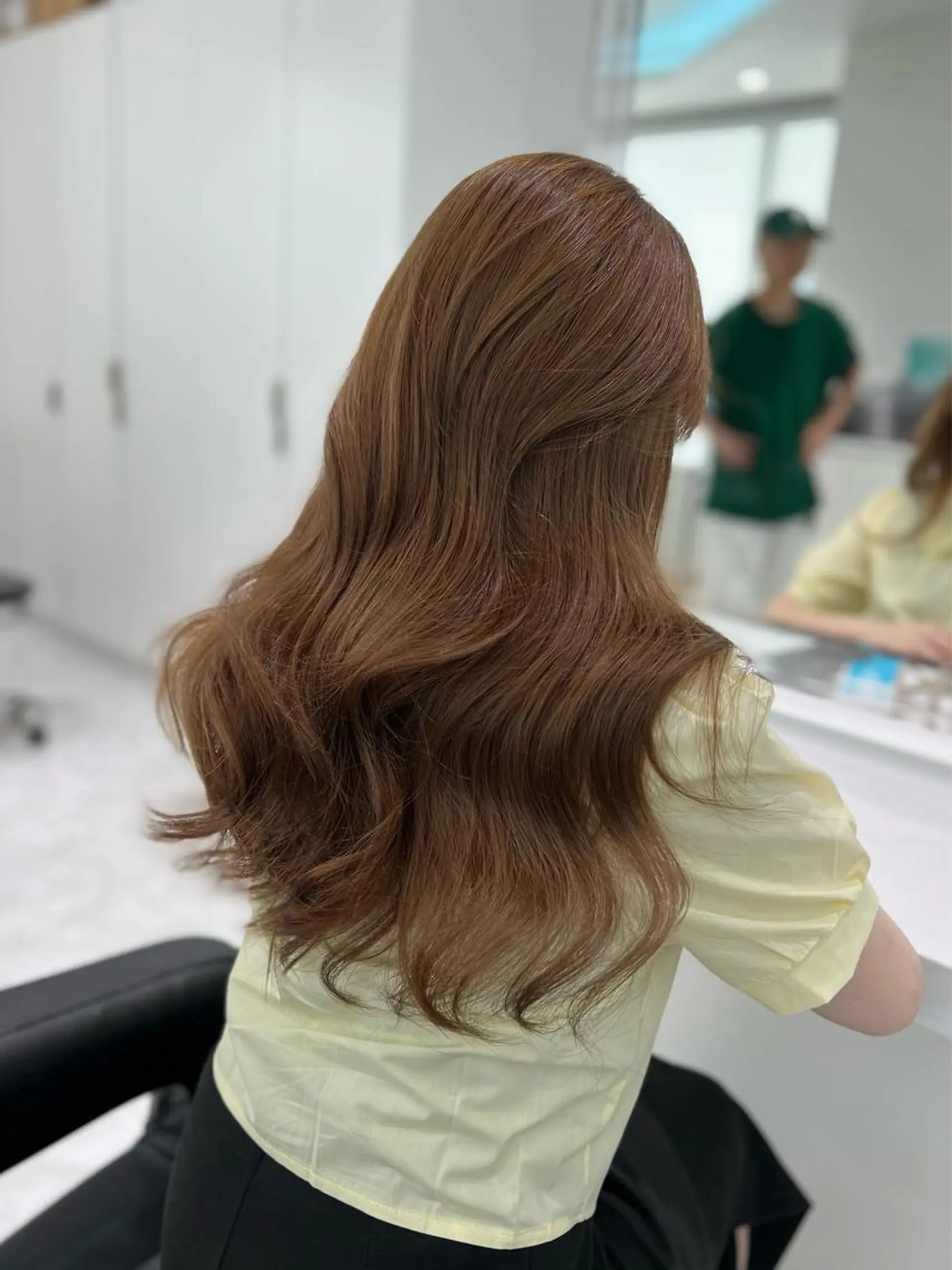 ロング カット ヘアカラー トリートメント ヘアセット ハイトーン/ケア ブリーチ/sEnAのヘアスタイル