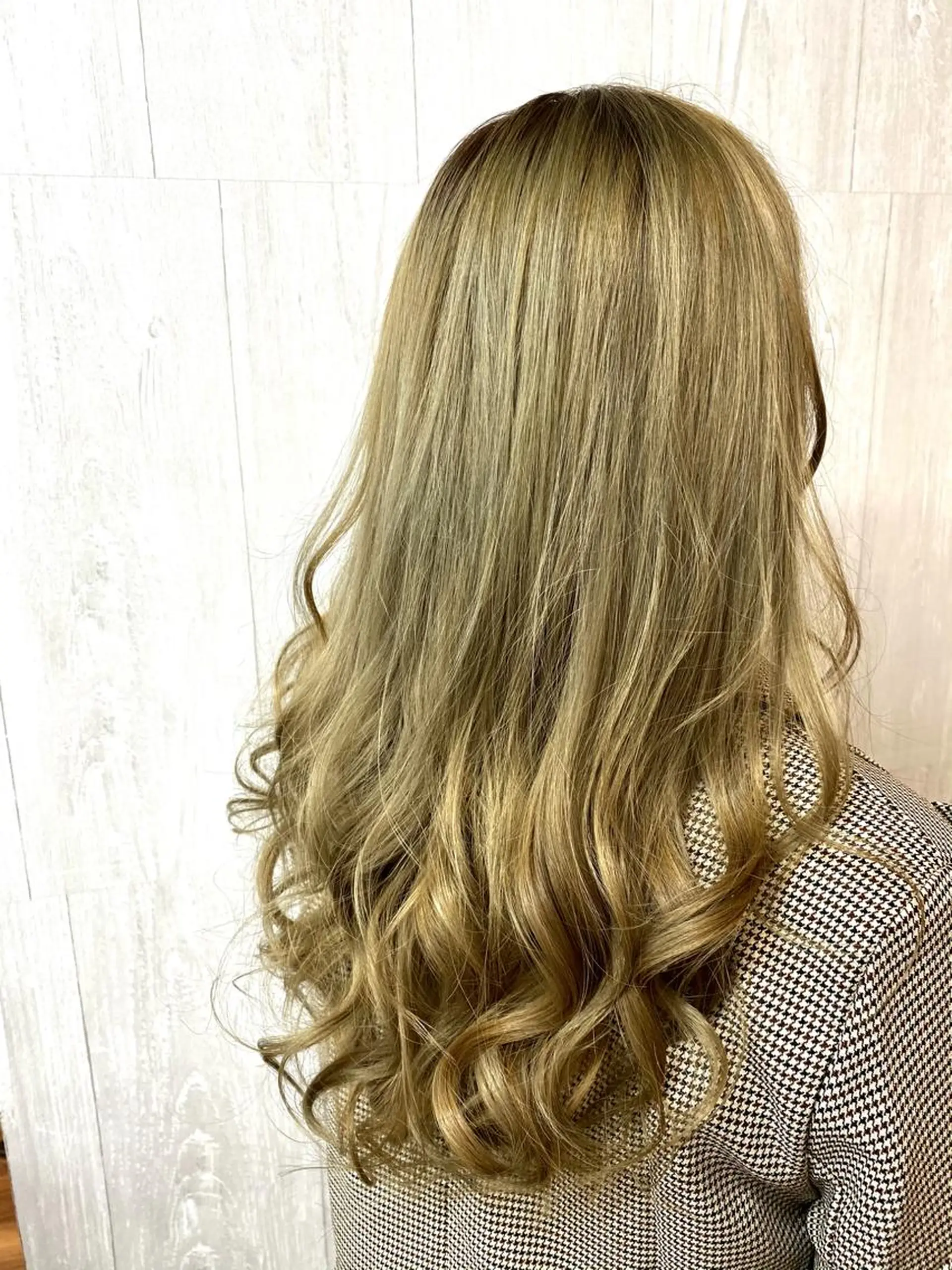 ロング カラー GLOSS 心斎橋 山上のヘアスタイル