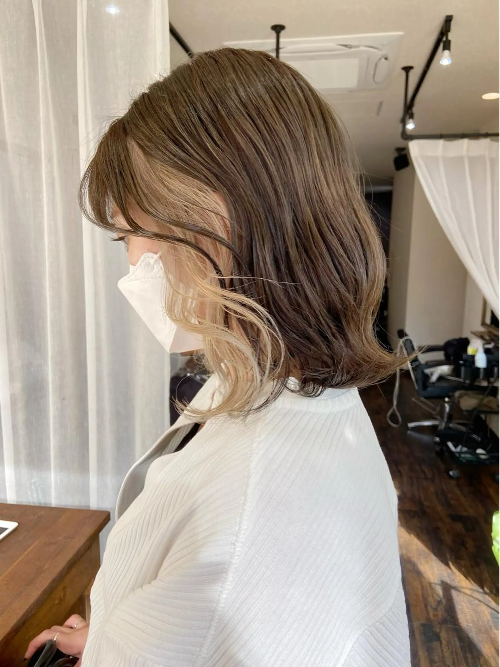 ミディアム カラー Tsuyoki .のヘアスタイル