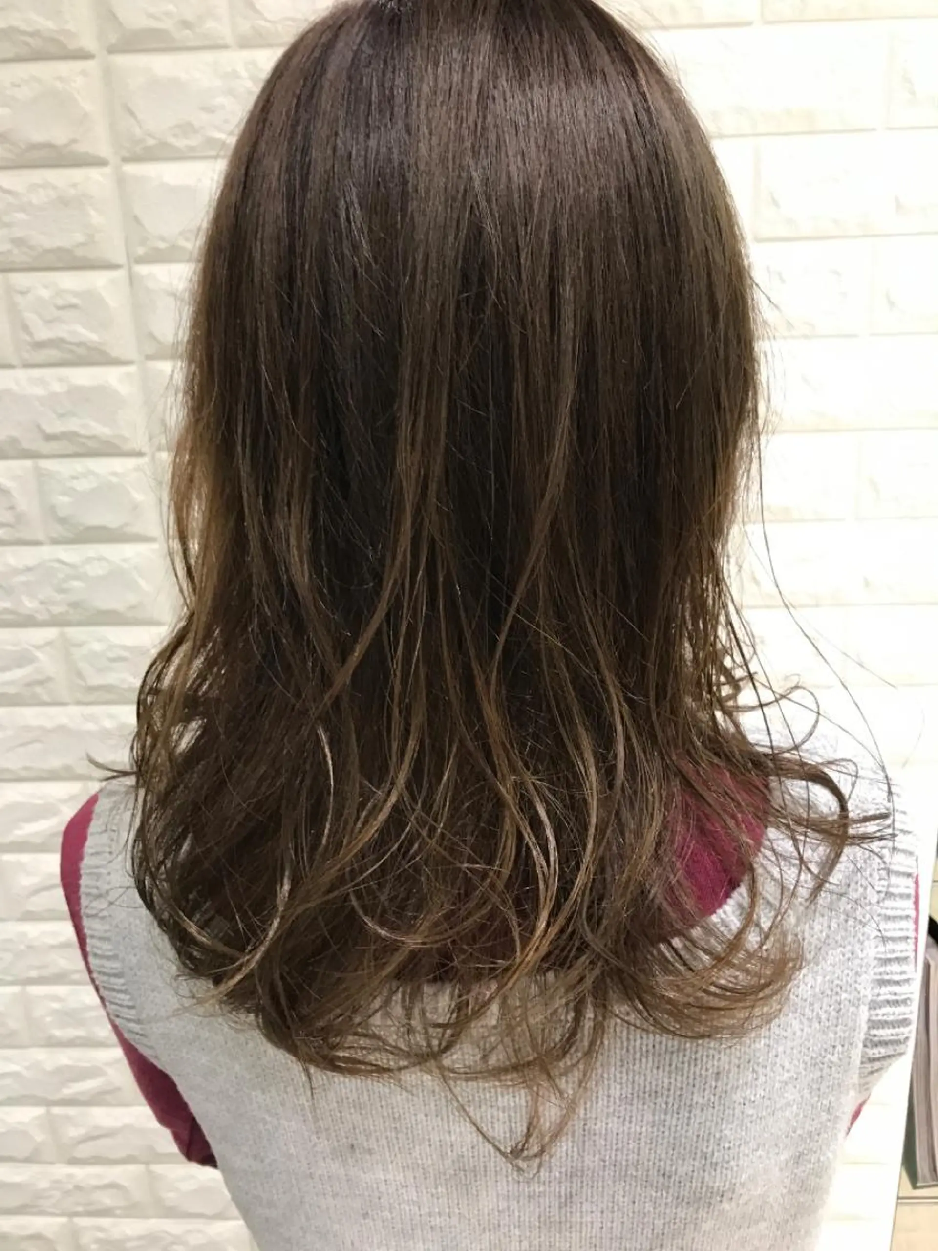 ロング EARTH志木/佐藤 氷河のヘアスタイル