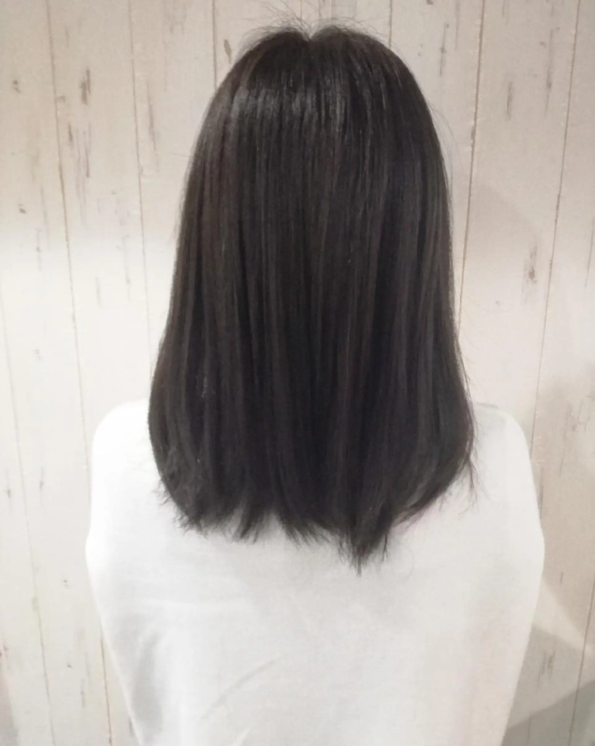 ミディアム カラー グレージュ 西川 敏夫のヘアスタイル