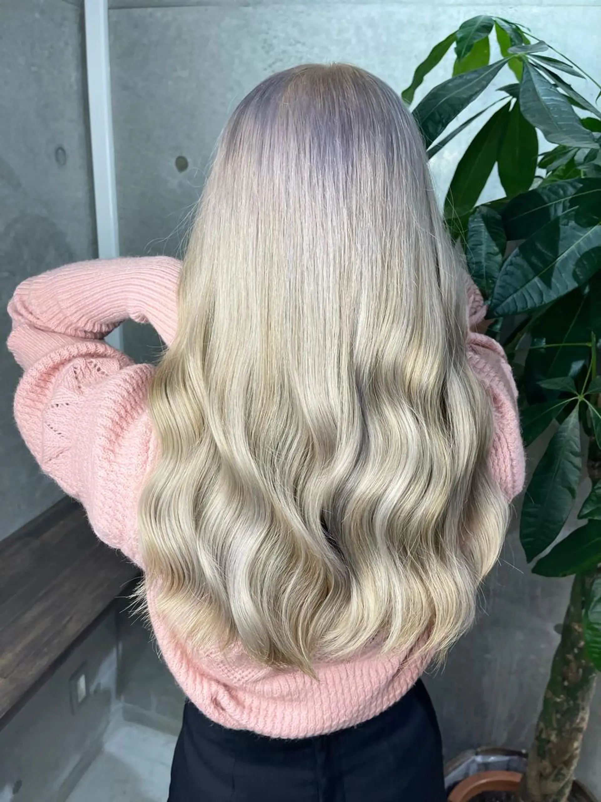 カラー ベージュカラー ハイトーンカラー ハイトーンベージュ 髪質改善 カット ヘアカラー トリートメント 名古屋のピンク好き かずくん🦩のヘアスタイル