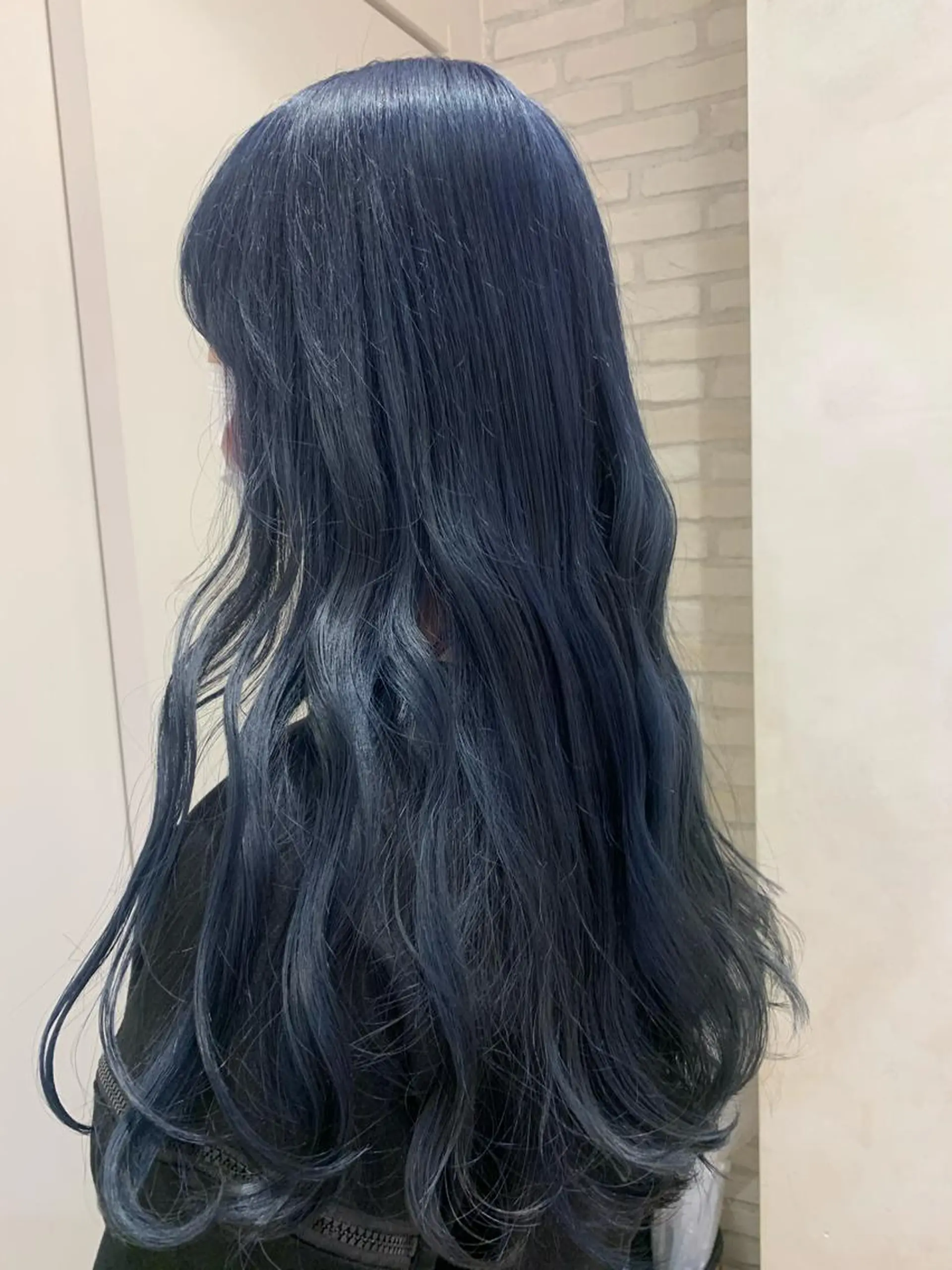 カラー 🖤横浜ハイトーン /ケアブリーチ🖤のヘアスタイル