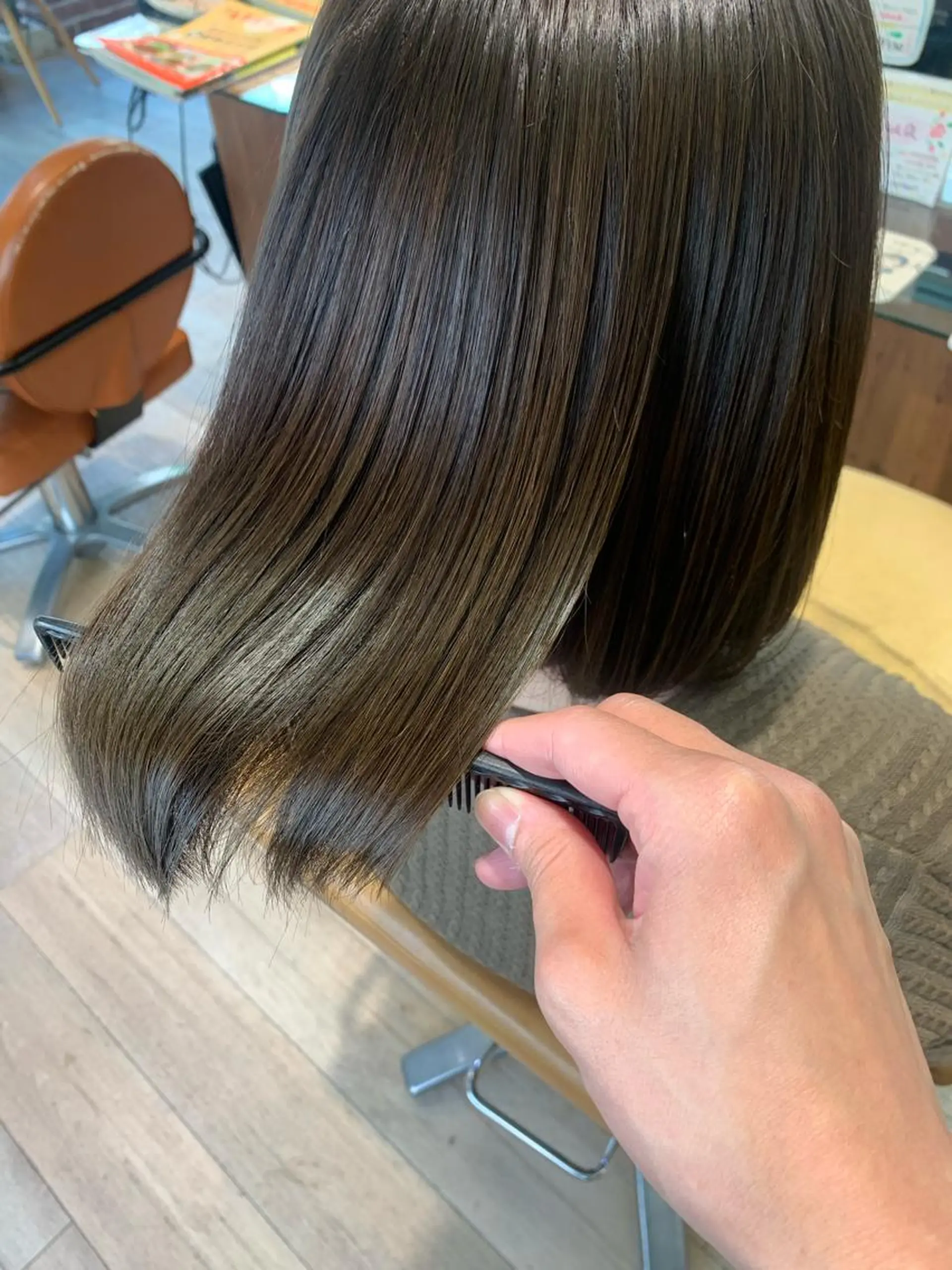 ミディアム 宮下 敦のヘアスタイル