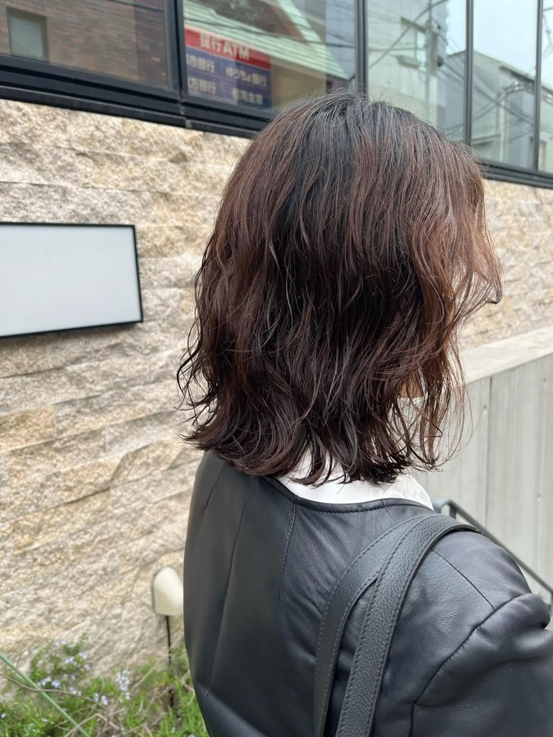 ミディアム パーマ ミディアムパーマ カット パーマ トリートメント ✨透明感カラー✨ 🦖佐々木未来🦕のヘアスタイル